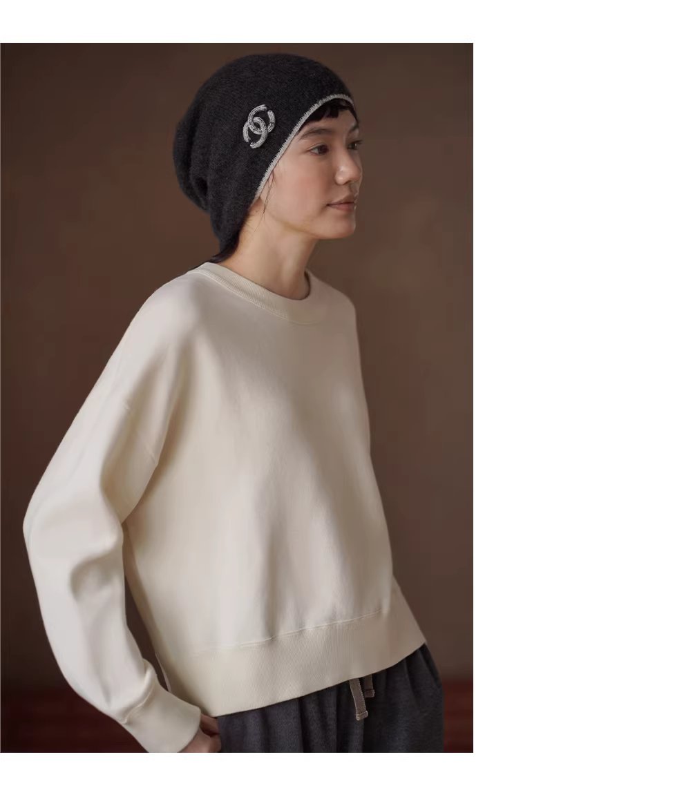 特殊集圈織法新型纖維升溫保暖落肩寬鬆彈性針織上衣女,特殊集圈織法新型纖維升溫保暖落肩寬鬆彈性針織上衣女,HBEW1162,特殊集圈織法新型纖維升溫保暖落肩寬鬆彈性針織上衣女,簡約質感,羅紋縮口