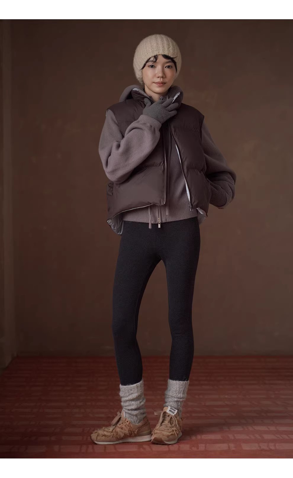 一衣多穿輕薄防風巧克力撞色蓬鬆疊穿短休閒棉服馬甲,一衣多穿輕薄防風巧克力撞色蓬鬆疊穿短休閒棉服馬甲,HBEW5119,一衣多穿輕薄防風巧克力撞色蓬鬆疊穿短休閒棉服馬甲,撞色拼接,蓬鬆輕盈