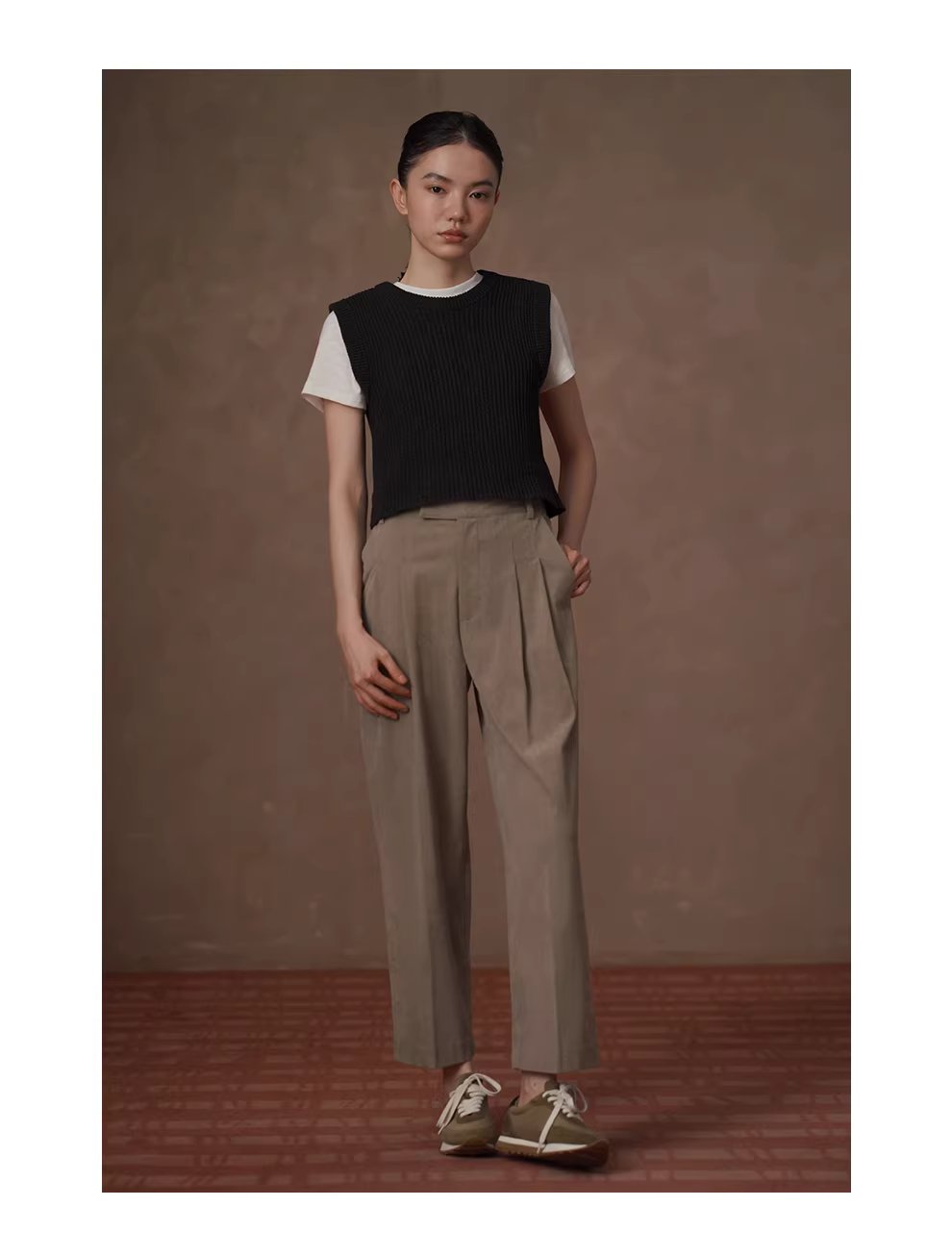 修腿不拖地利落版型抗皺細膩燈芯絨高腰休閒直筒長褲女,修腿不拖地利落版型抗皺細膩燈芯絨高腰休閒直筒長褲女,HBFS3002,修腿不拖地利落版型抗皺細膩燈芯絨高腰休閒直筒長褲女,耐磨不易皺,直筒修飾