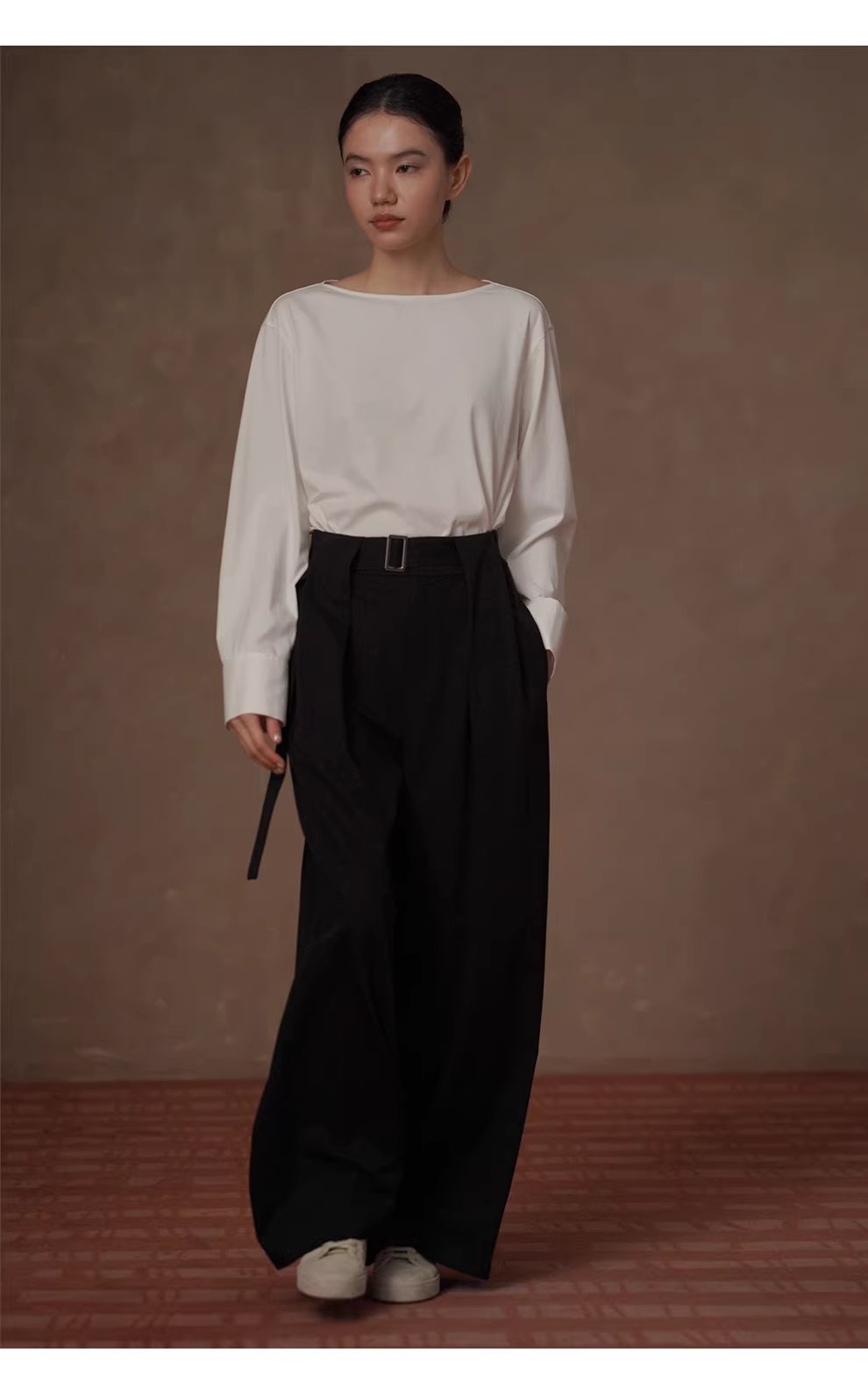 舒適高支棉基礎可單穿長袖後背分割落肩寬鬆顯瘦圓領T恤,舒適高支棉基礎可單穿長袖後背分割落肩寬鬆顯瘦圓領T恤,HBFS1022,舒適高支棉基礎可單穿長袖後背分割落肩寬鬆顯瘦圓領T恤,材質耐磨,版型修飾