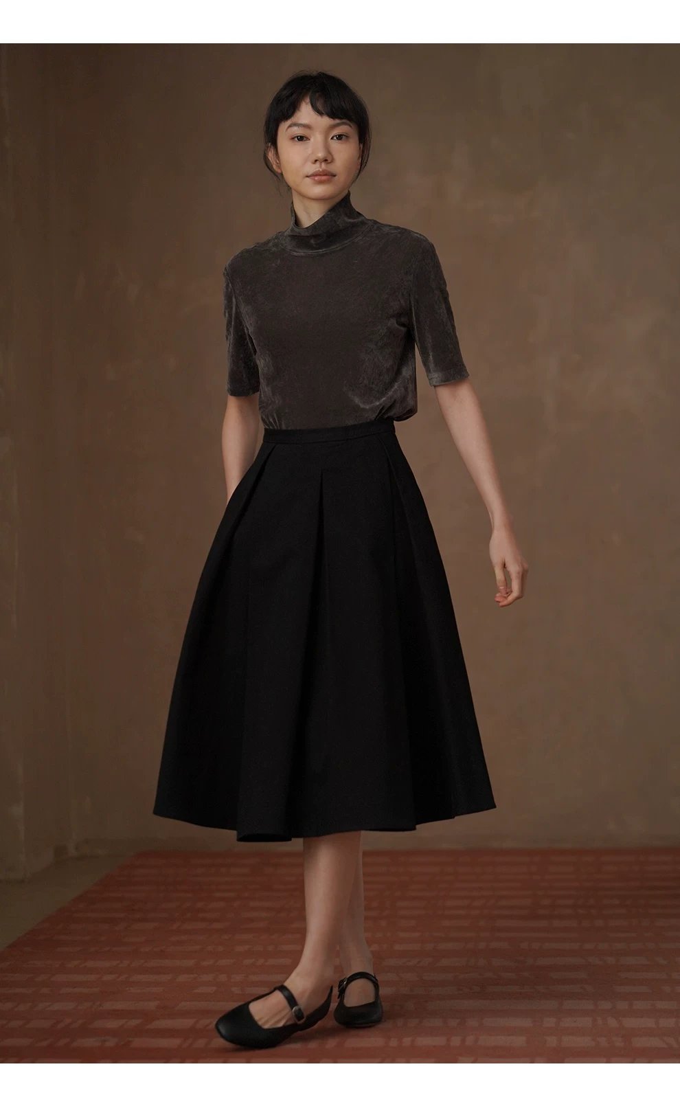 柔光完美優雅上衣低調絲絨T恤中袖高領合身通勤顯瘦內搭,柔光完美優雅上衣低調絲絨T恤中袖高領合身通勤顯瘦內搭,HBFS1026,柔光完美優雅上衣低調絲絨T恤中袖高領合身通勤顯瘦內搭,細膩柔光,高領修飾