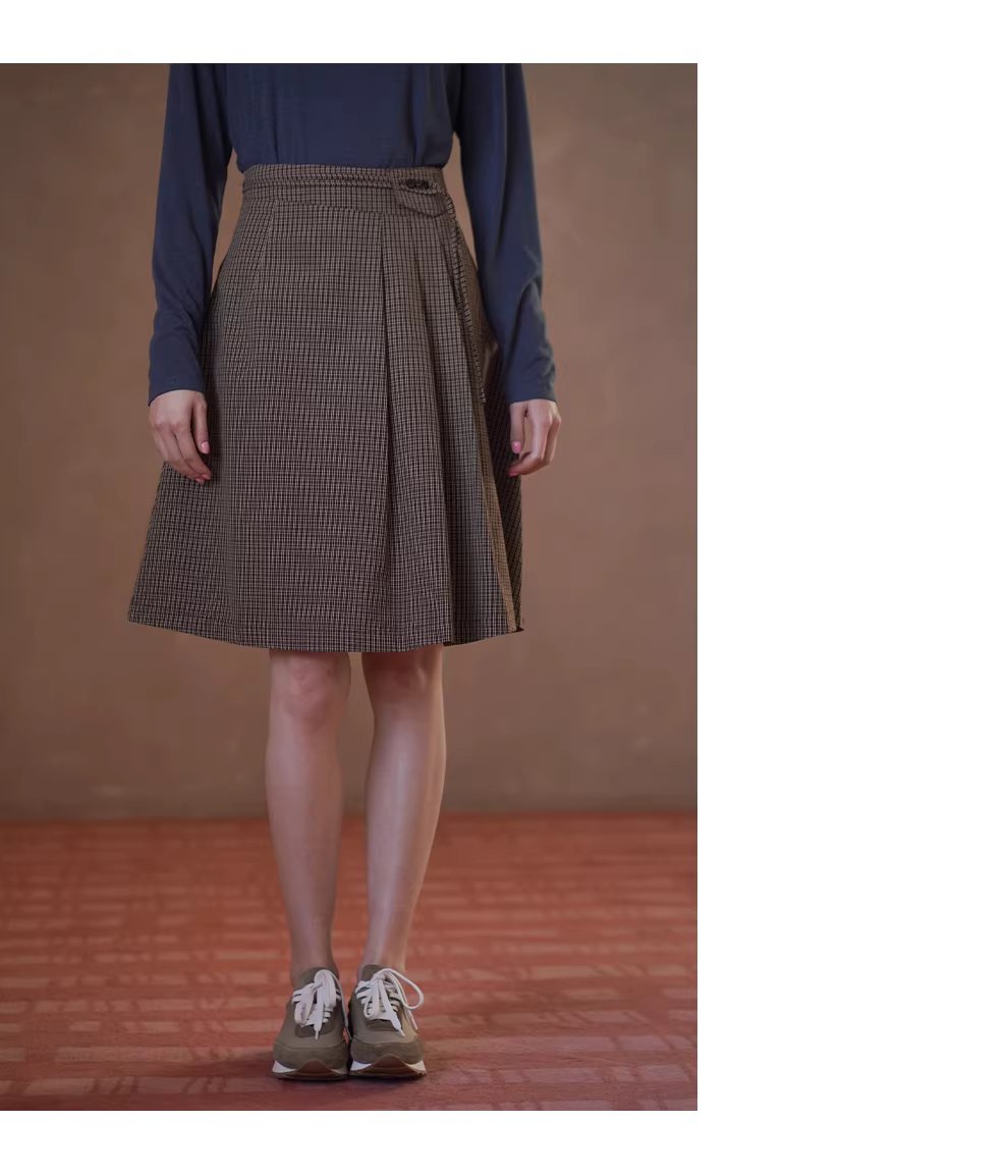 威爾斯學院格紋可調式腰節不規則百褶設計高腰A字裙,威爾斯學院格紋可調式腰節不規則百褶設計高腰A字裙,HBFS2009,威爾斯學院格紋可調式腰節不規則百褶設計高腰A字裙,透氣柔軟,調節腰頭