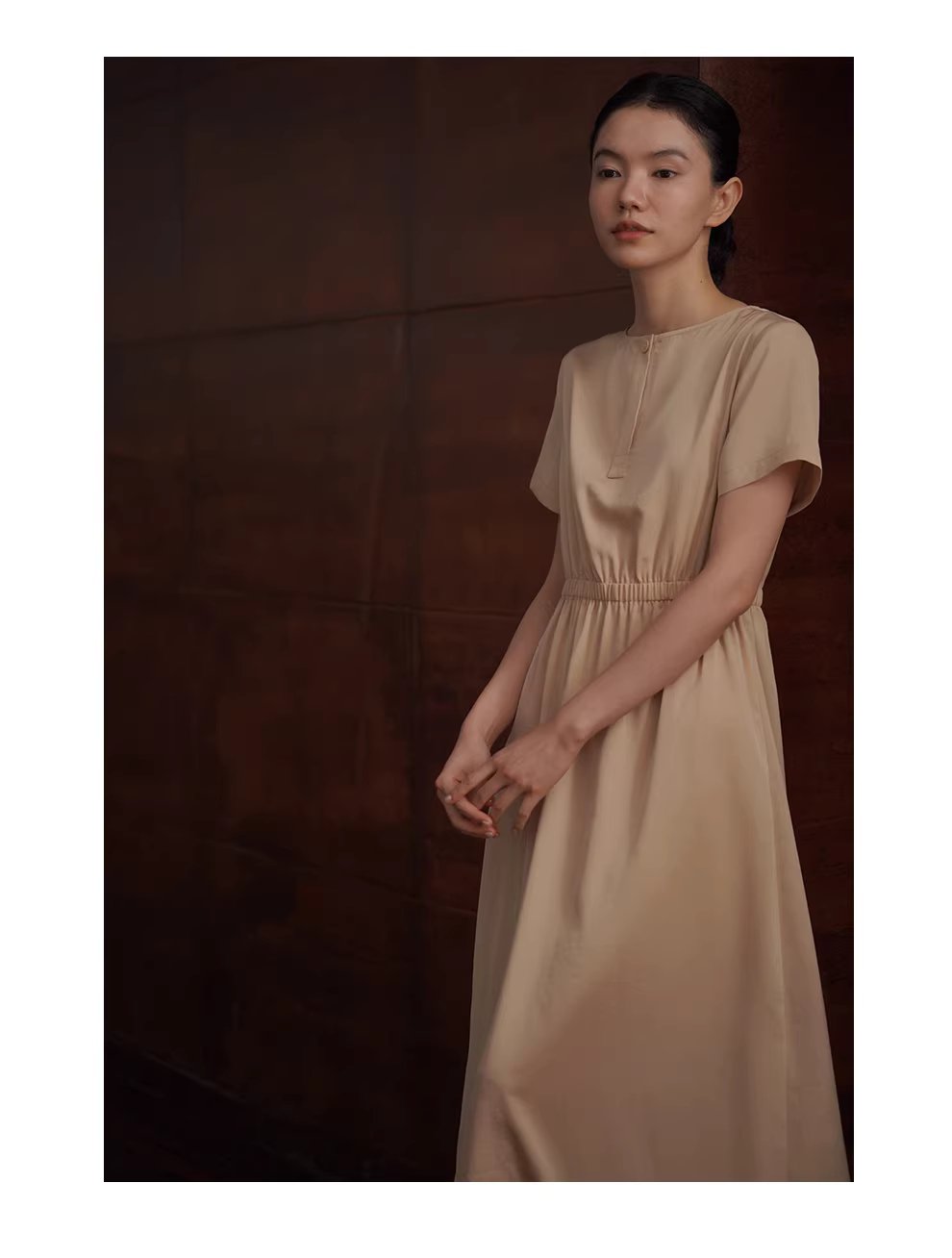 溫柔淡人洋裝顯瘦垂感簡約A字收腰短袖不挑人通勤洋裝,溫柔淡人洋裝顯瘦垂感簡約A字收腰短袖不挑人通勤洋裝,HBFS7013,溫柔淡人洋裝顯瘦垂感簡約A字收腰短袖不挑人通勤洋裝,柔滑啞光,優雅設計