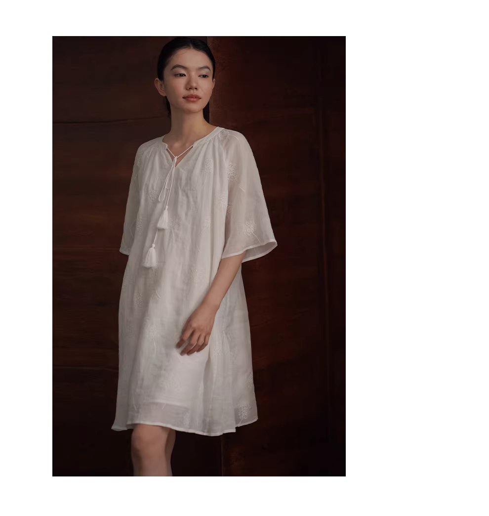 夏日蒲公英訂製全苧麻繡花流蘇繫帶寬鬆度假風洋裝女,夏日蒲公英訂製全苧麻繡花流蘇繫帶寬鬆度假風洋裝女,HBFS7014,夏日蒲公英訂製全苧麻繡花流蘇繫帶寬鬆度假風洋裝女,材質獨特,細膩繡花