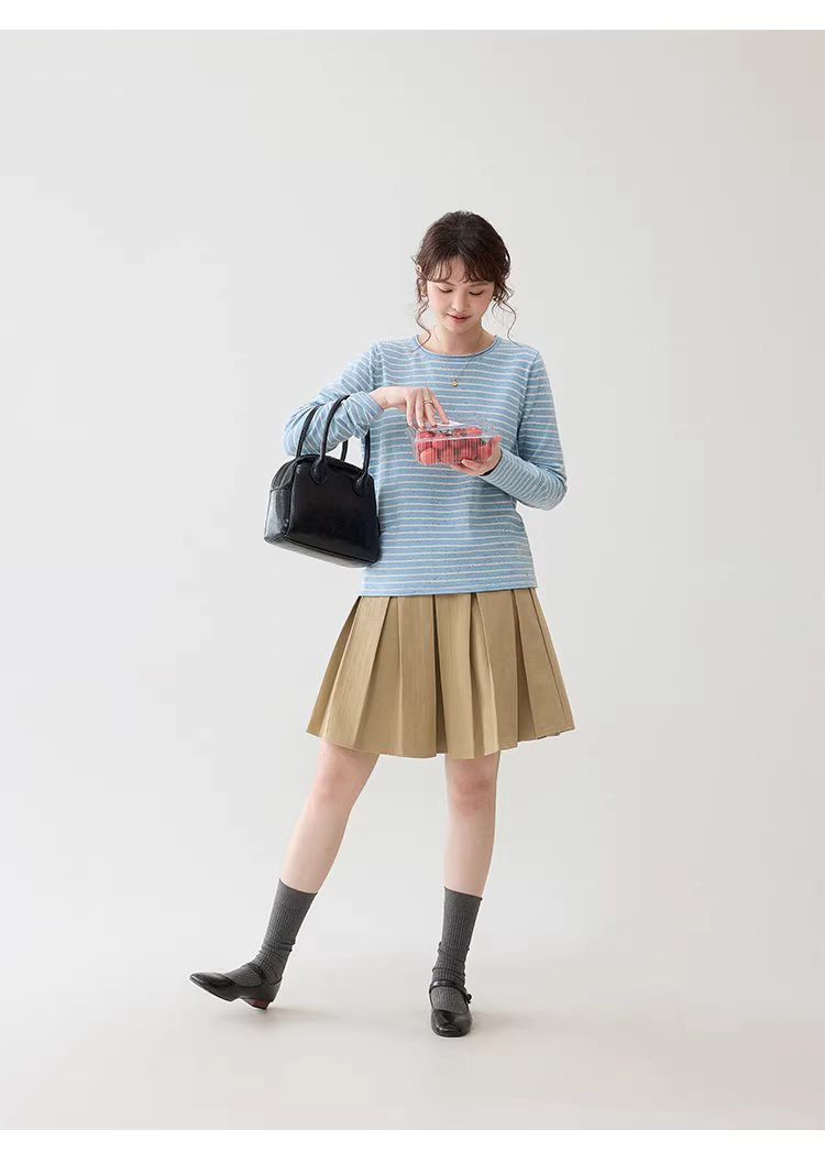 撞色條紋花點捲邊針織衫女春季新款寬鬆長袖上衣,撞色條紋花點捲邊針織衫女春季新款寬鬆長袖上衣,HBFS1043,撞色條紋花點捲邊針織衫女春季新款寬鬆長袖上衣,捲邊衣襬,花點面料