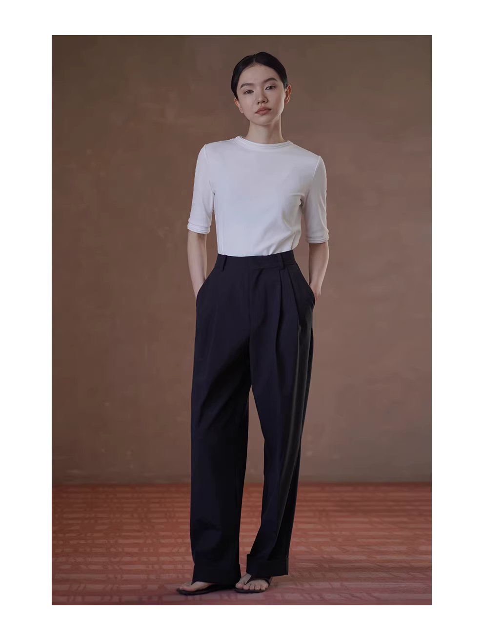 精緻加持舒適線上塔克線圓領合身彈性中袖通勤顯瘦T恤女,精緻加持舒適線上塔克線圓領合身彈性中袖通勤顯瘦T恤女,HBFS1063,精緻加持舒適線上塔克線圓領合身彈性中袖通勤顯瘦T恤女,內搭單穿,親膚透氣