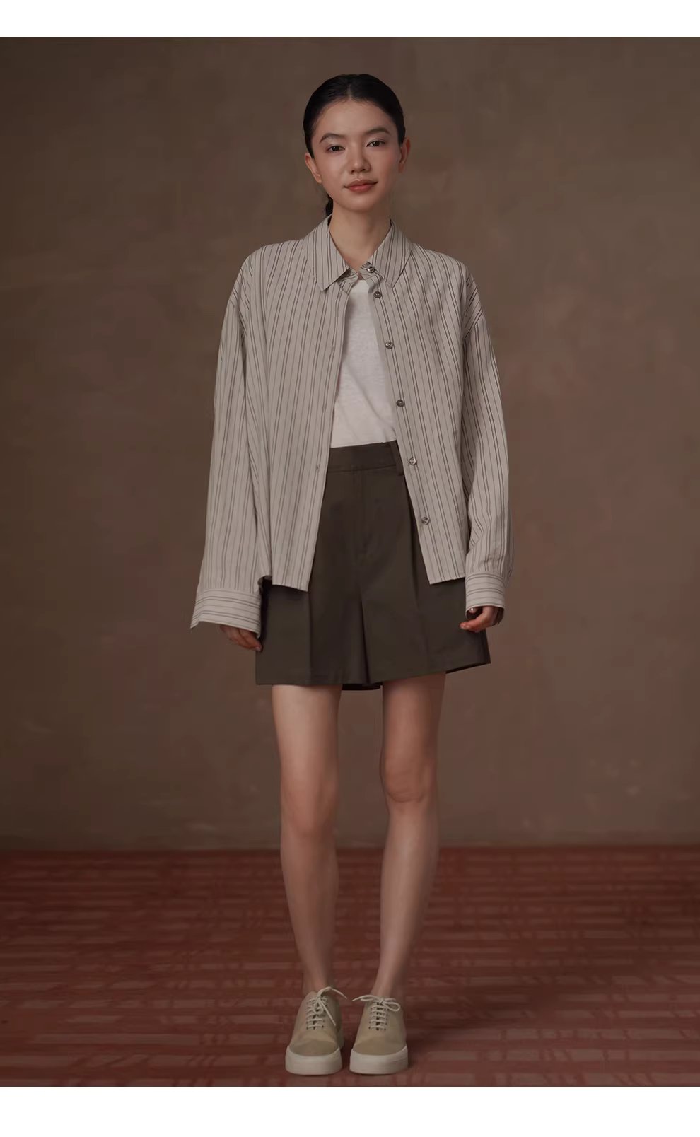 舒適挺括萊賽爾棉混紡高腰顯瘦百搭A字基本款休閒短褲女,舒適挺括萊賽爾棉混紡高腰顯瘦百搭A字基本款休閒短褲女,HBFS3016,舒適挺括萊賽爾棉混紡高腰顯瘦百搭A字基本款休閒短褲女,立體壓褶,腰圍調節