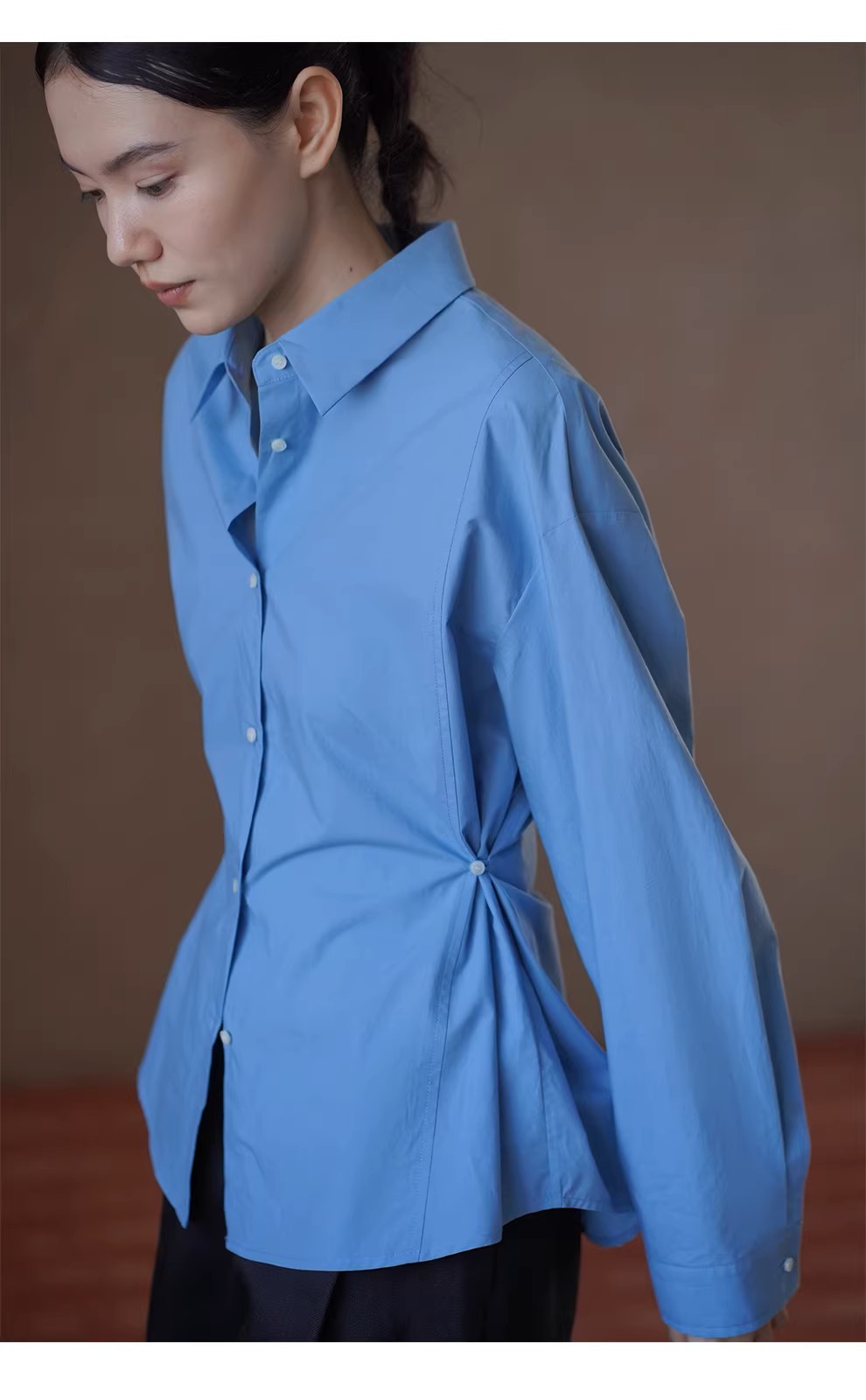 多元通勤挺括垂順萊賽爾棉混紡可調節紐扣收腰長袖襯衫,多元通勤挺括垂順萊賽爾棉混紡可調節紐扣收腰長袖襯衫,HBFS1076,多元通勤挺括垂順萊賽爾棉混紡可調節紐扣收腰長袖襯衫,材質舒適,鈕扣收腰