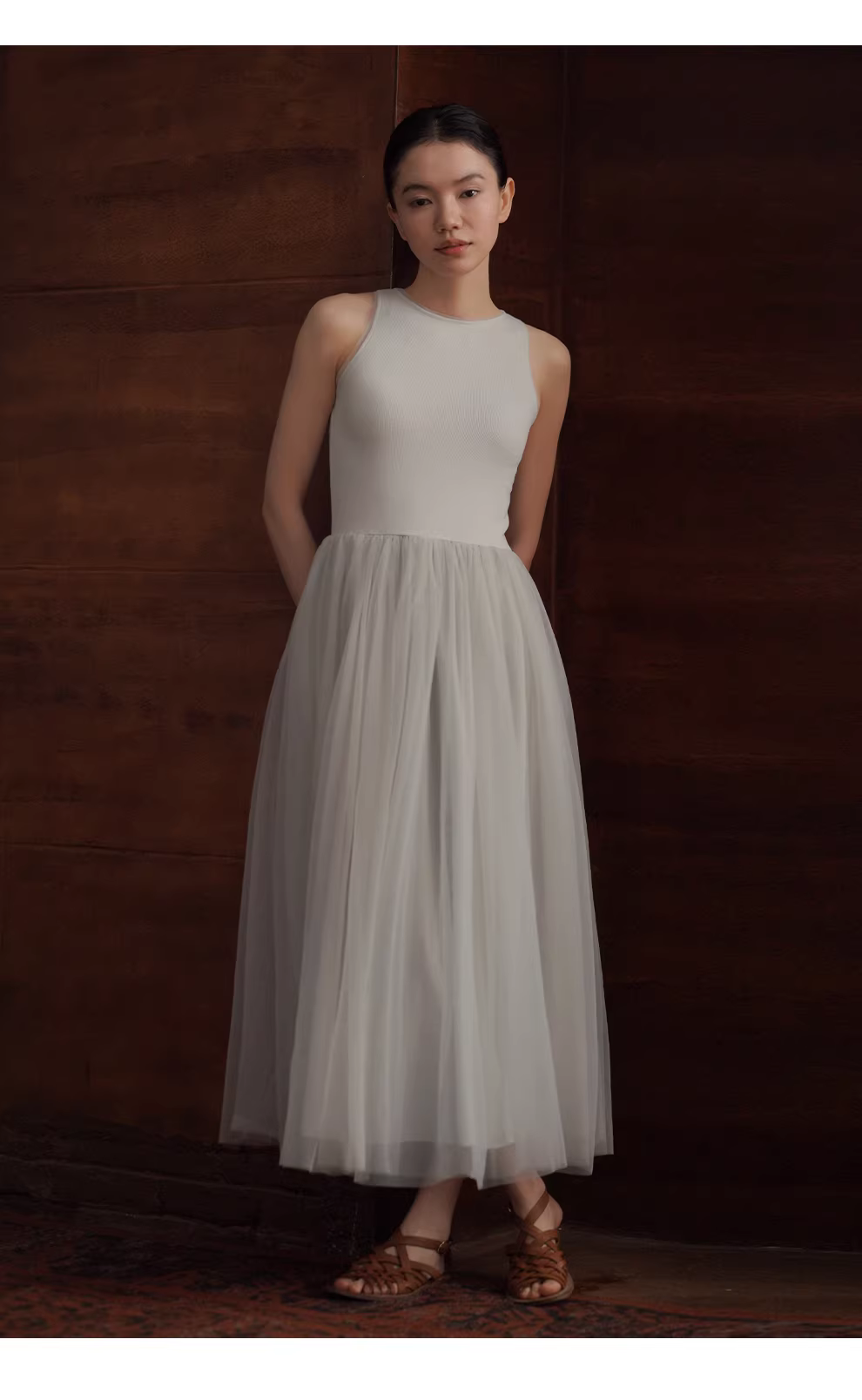 浪漫仲夏夜朦朧夢幻網紗大裙擺拼接彈性無袖圓領洋裝,浪漫仲夏夜朦朧夢幻網紗大裙擺拼接彈性無袖圓領洋裝,HBFS7029,浪漫仲夏夜朦朧夢幻網紗大裙擺拼接彈性無袖圓領洋裝,溫柔仙氣,上貼下寬