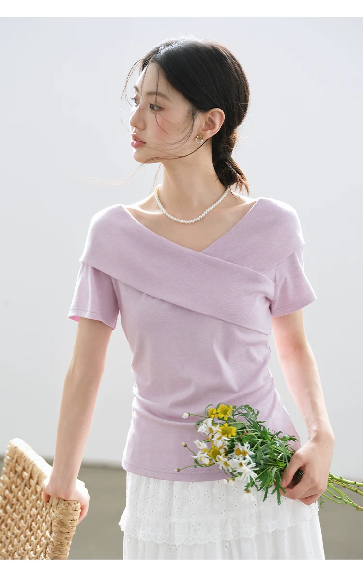 大尺碼法式氣質紫色T恤女2026新款夏季短袖高級感交叉V領上衣,大尺碼法式氣質紫色T恤女2026新款夏季短袖高級感交叉V領上衣,HBFS1168,大尺碼法式氣質紫色T恤女2026新款夏季短袖高級感交叉V領上衣,交叉V領,收腰顯瘦