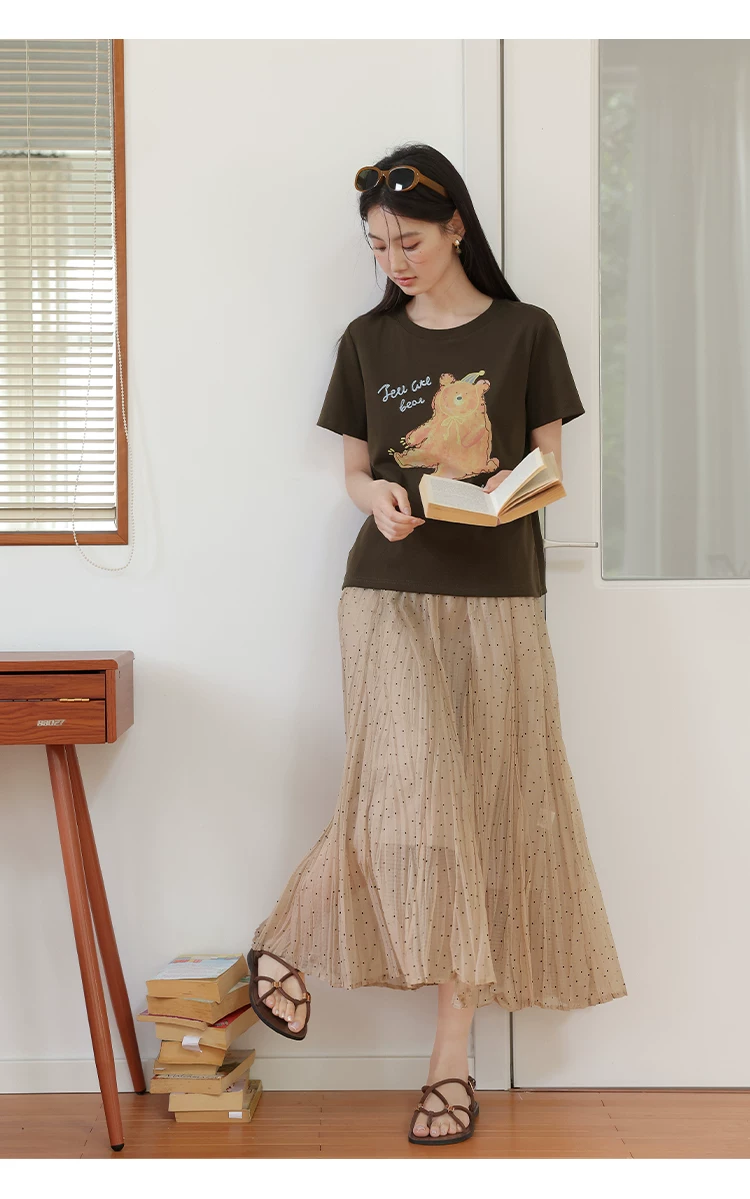 大尺碼夏日短袖T恤女2026新款咖啡色小熊印花巨好看減齡上衣,大尺碼夏日短袖T恤女2026新款咖啡色小熊印花巨好看減齡上衣,HBFS1300,大尺碼夏日短袖T恤女2026新款咖啡色小熊印花巨好看減齡上衣,中大尺碼,童趣印花