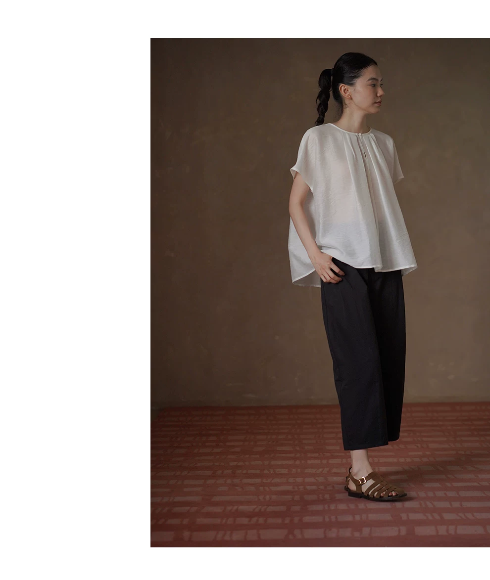 唯美飄逸萊賽爾亞麻混紡壓褶A字寬鬆圓領短袖顯瘦襯衫女,唯美飄逸萊賽爾亞麻混紡壓褶A字寬鬆圓領短袖顯瘦襯衫女,HBFS1368,唯美飄逸萊賽爾亞麻混紡壓褶A字寬鬆圓領短袖顯瘦襯衫女,微透飄逸,領口壓褶