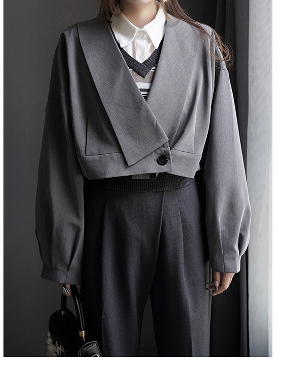 設計感學院風顯瘦燈籠袖收腰上衣西裝外套