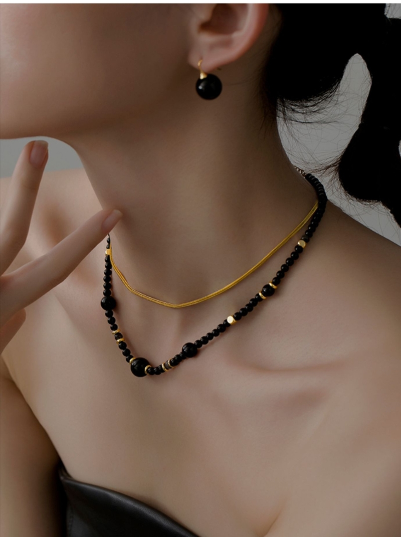 歐式高檔大氣黑瑪瑙項鍊女小眾k金色串搭潮酷設計新品圓珠鎖骨鏈