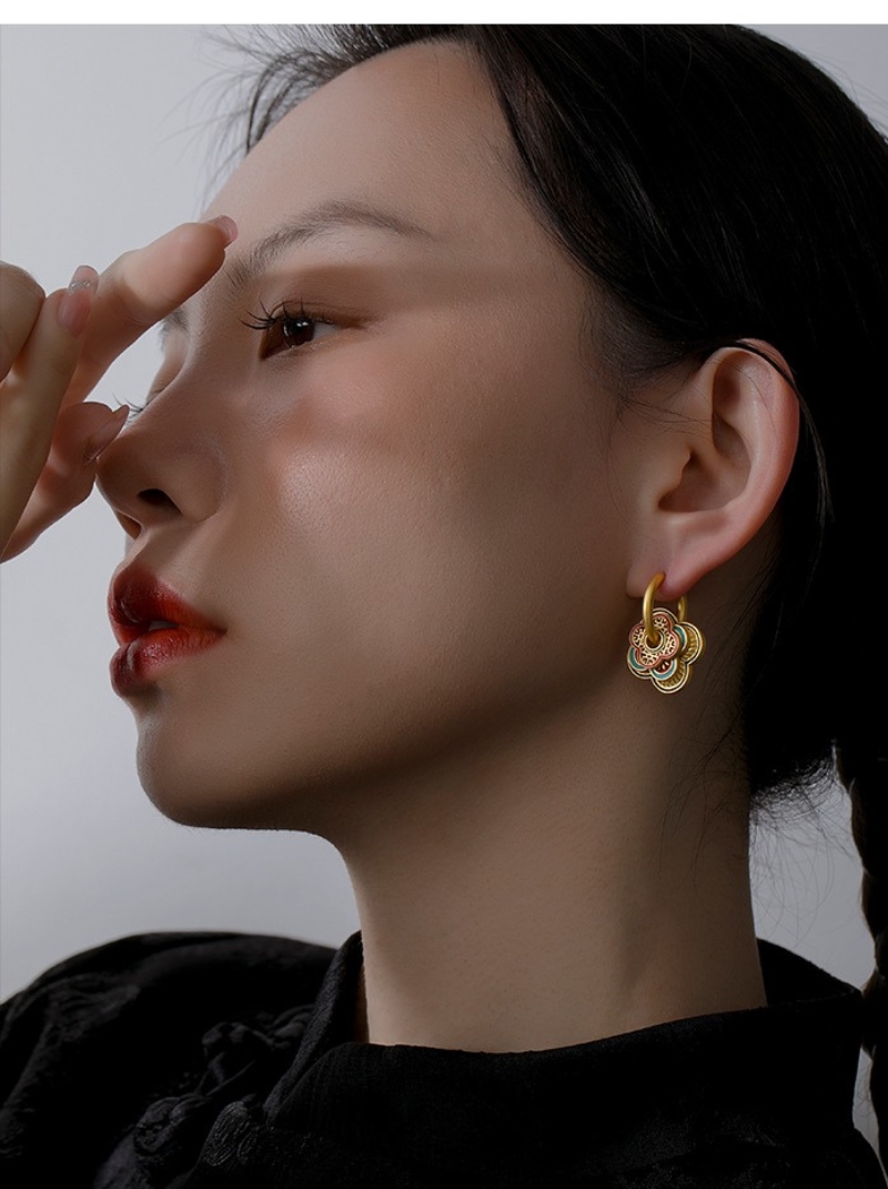 新品中式宮廷復古四葉耳環女小眾高級設計一款多戴琺瑯滴釉耳環