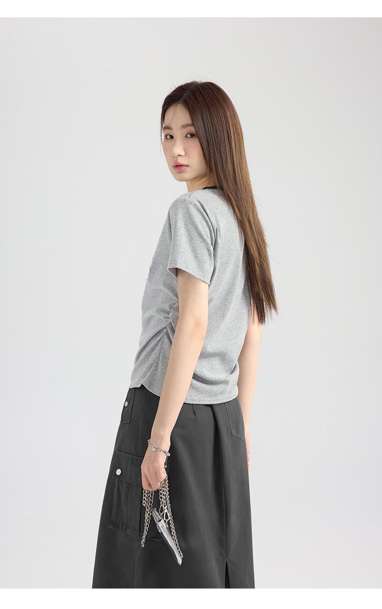 重工刺繡灰色t卹短袖小眾設計感女春夏甜辣胖mm大尺碼