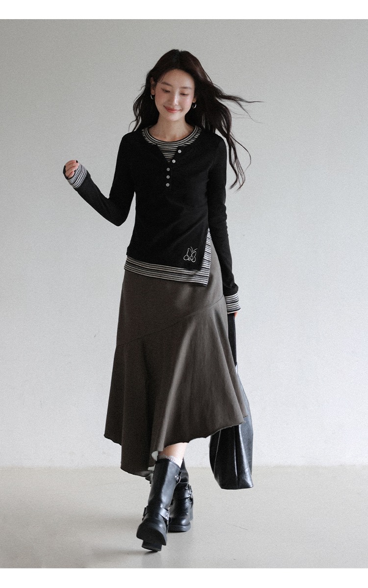 大尺碼假兩件長袖T恤條紋拼接開岔上衣