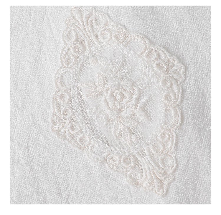 花邊長袖後貼花片白襯衫女秋季新款甜美純棉上衣