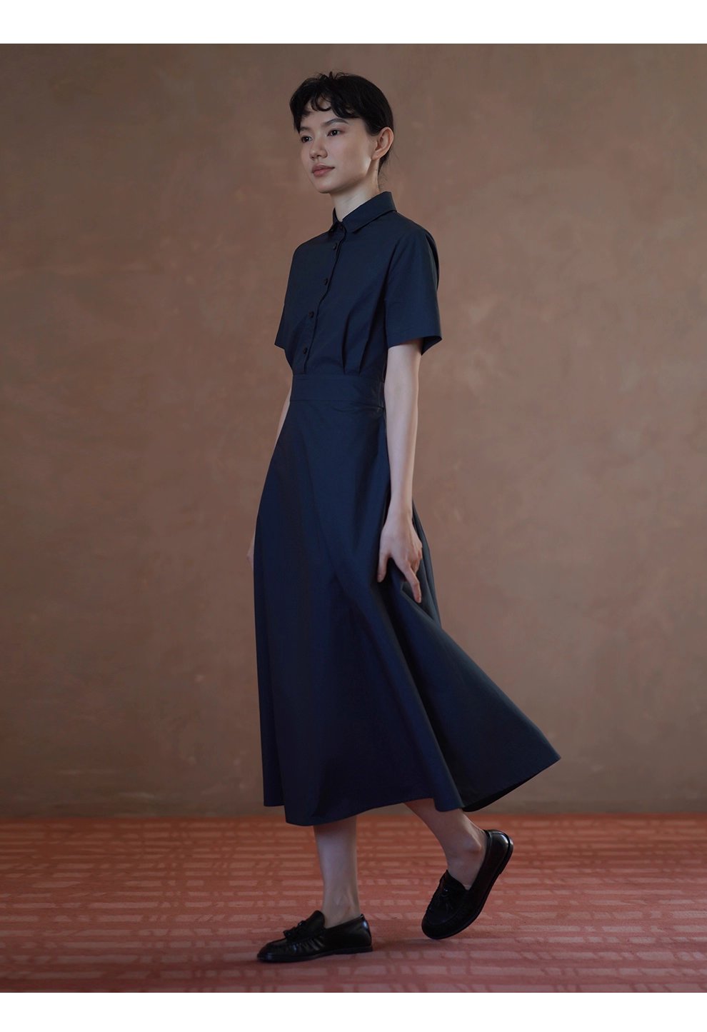 完美日常簡約通勤收腰大裙擺顯瘦遮肉梨形襯衫洋裝女