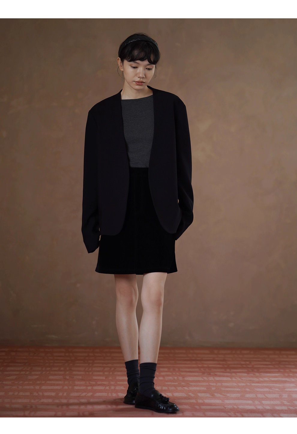 簡約時尚知識分子西裝寬鬆輪廓顯瘦V領高智感氣場外套女