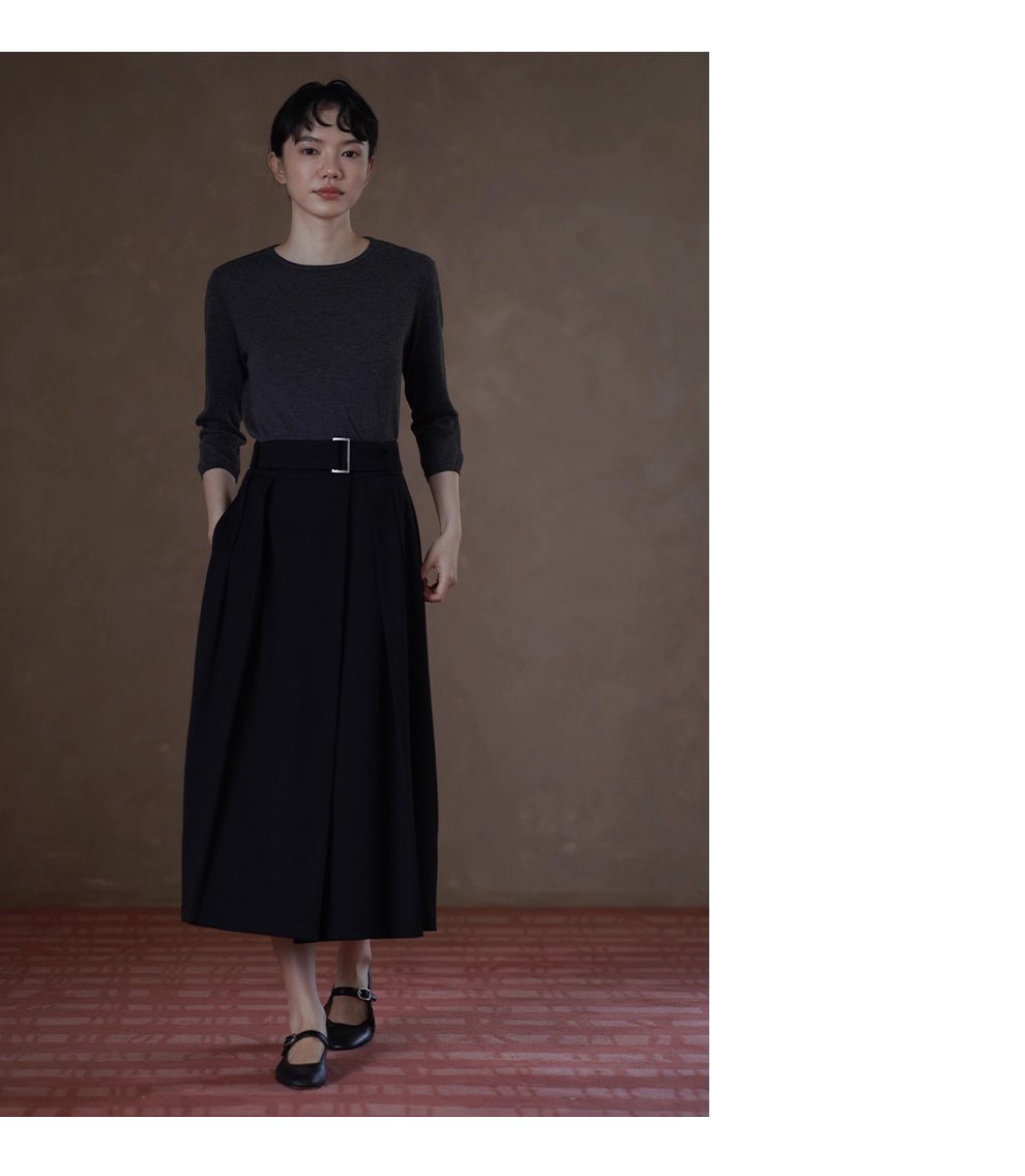 簡約仙品內搭羊毛混紡輕薄合身柔軟親膚圓領針織上衣女