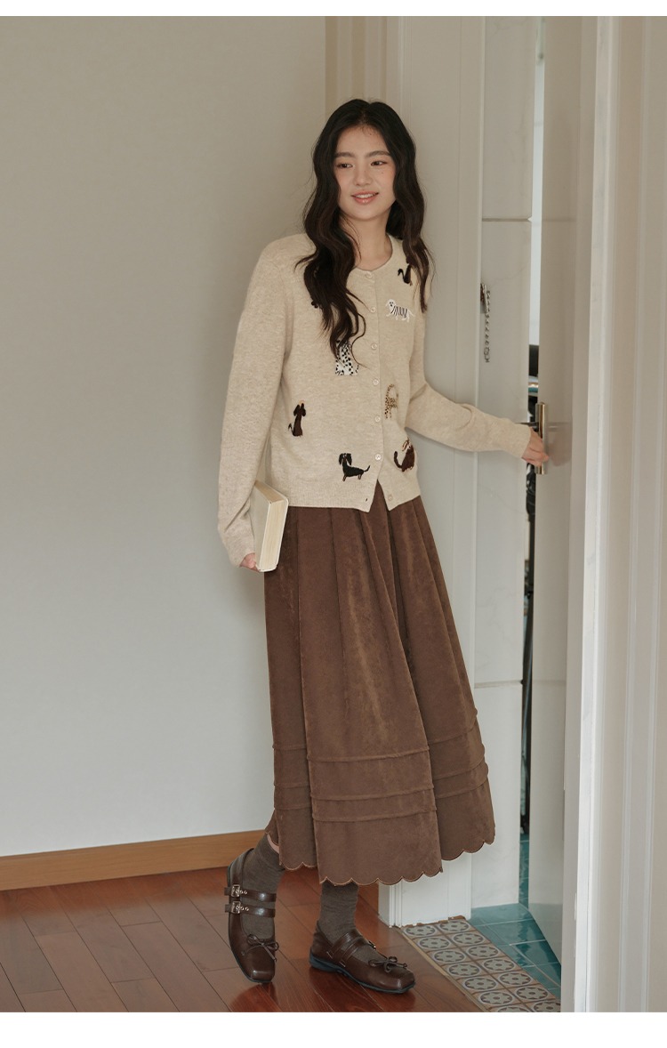 大尺碼胖mm燕麥色系針織衫長袖毛衣動物提花上衣