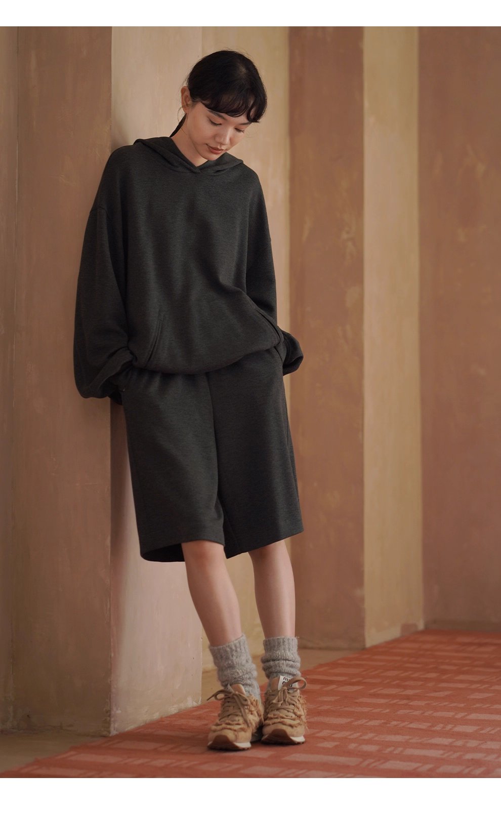 慵懶舒適無負擔寬鬆顯瘦休閒連帽衛衣高腰遮肉短褲套裝