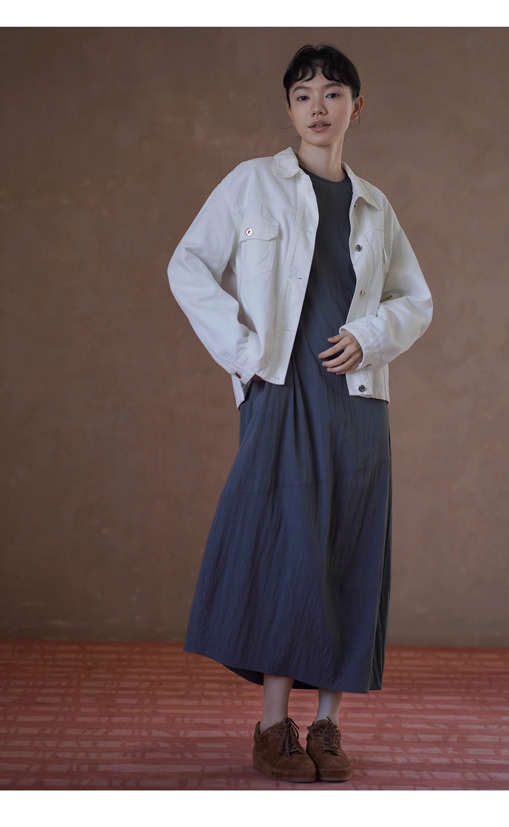 無負擔慵懶洋裝微皺肌理感寬鬆顯瘦廓形圓領通勤裙子