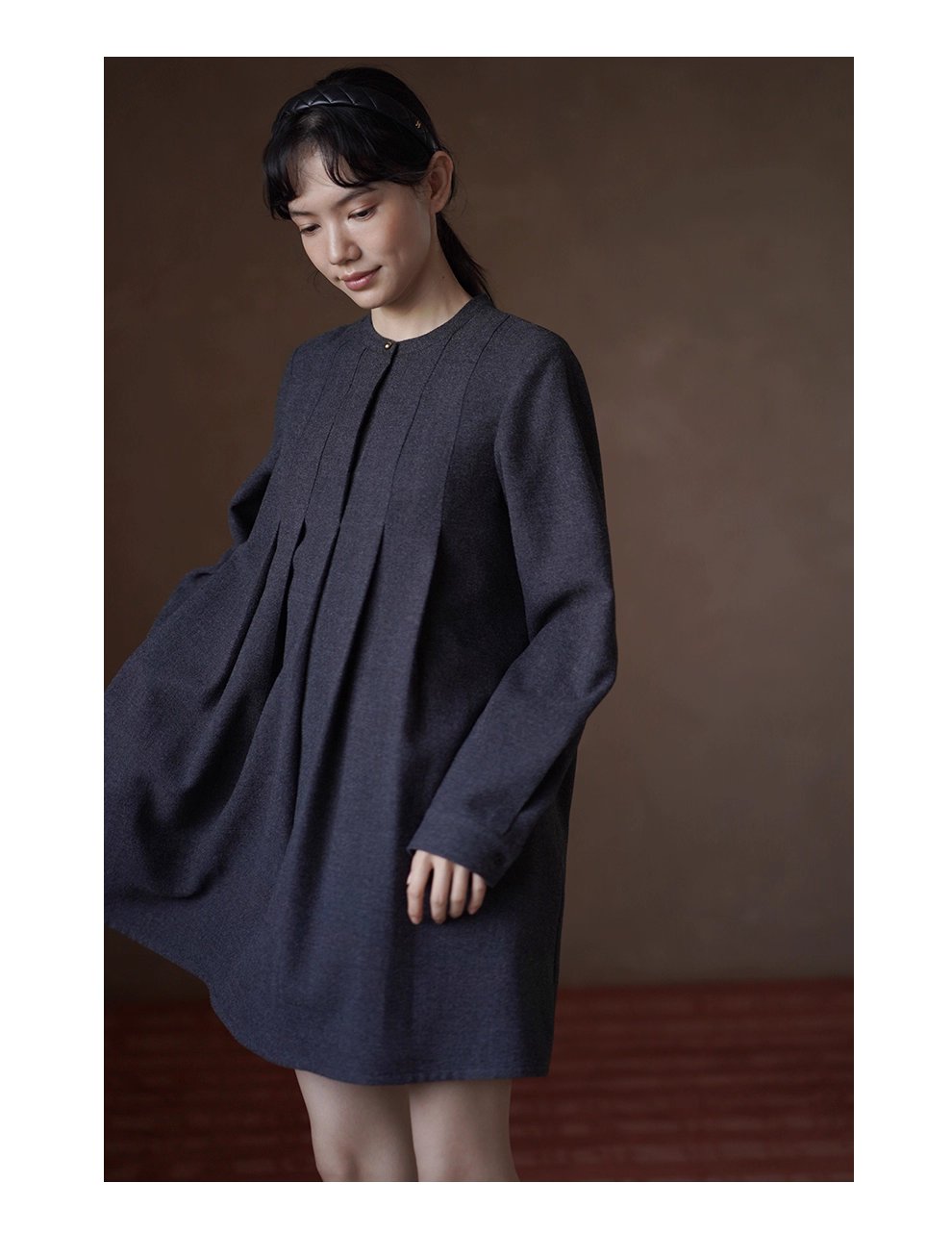 學院千金A字裙擺圓領半開門襟分割顯瘦短款加厚洋裝女