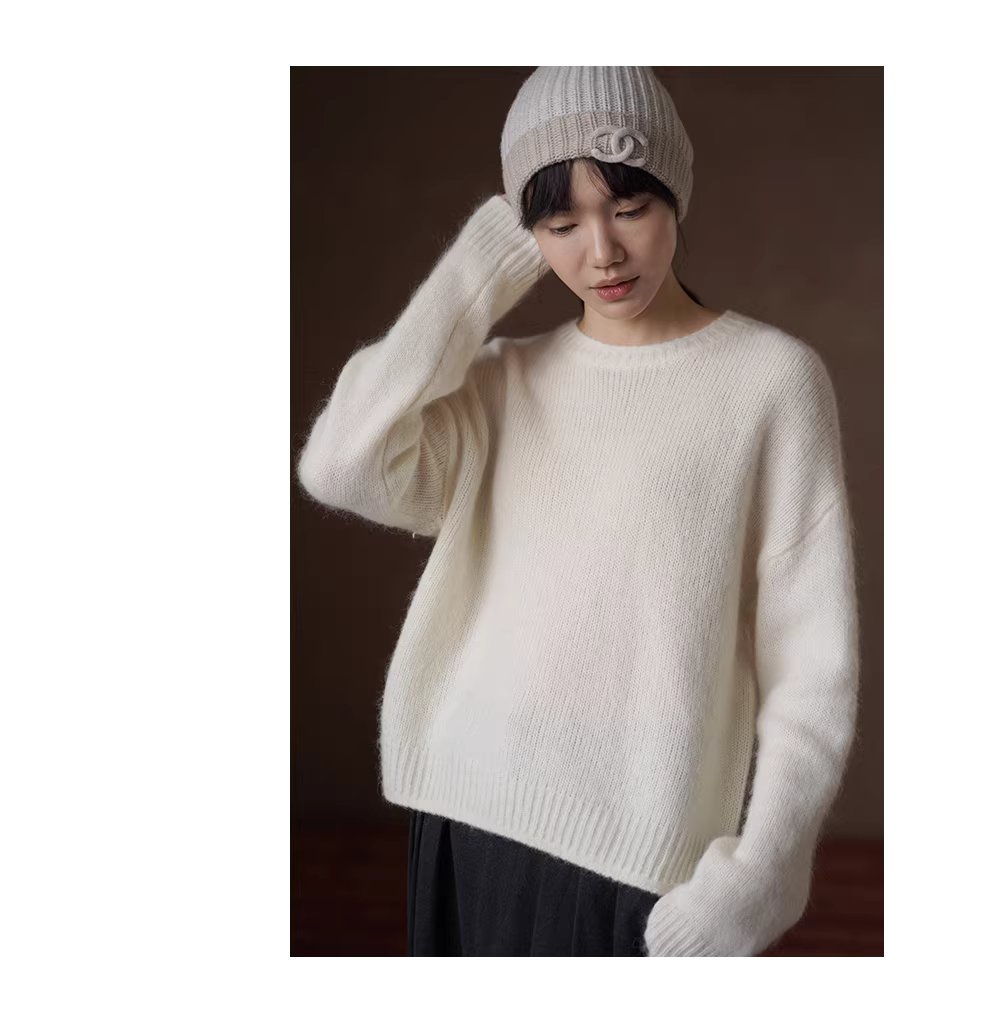 雪落的聲音羊駝絨羊毛馬海毛混紡柔軟蓬鬆寬鬆圓領毛衣,雪落的聲音羊駝絨羊毛馬海毛混紡柔軟蓬鬆寬鬆圓領毛衣,HBEW1138,雪落的聲音羊駝絨羊毛馬海毛混紡柔軟蓬鬆寬鬆圓領毛衣,簡約質感,羊毛混紡