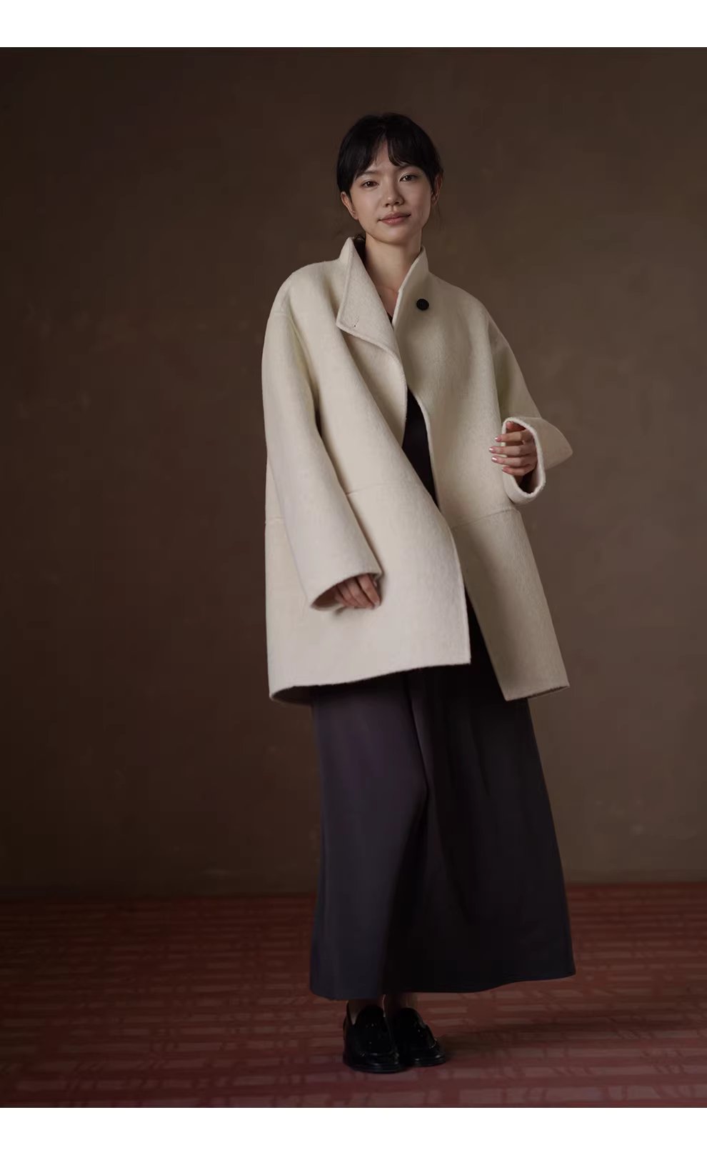 溫柔冬日套裝柔軟抓毛V領氣質合身收腰上衣鬆緊高腰半裙,溫柔冬日套裝柔軟抓毛V領氣質合身收腰上衣鬆緊高腰半裙,HBEW7060,溫柔冬日套裝柔軟抓毛V領氣質合身收腰上衣鬆緊高腰半裙,兩件式套裝,抓褶設計