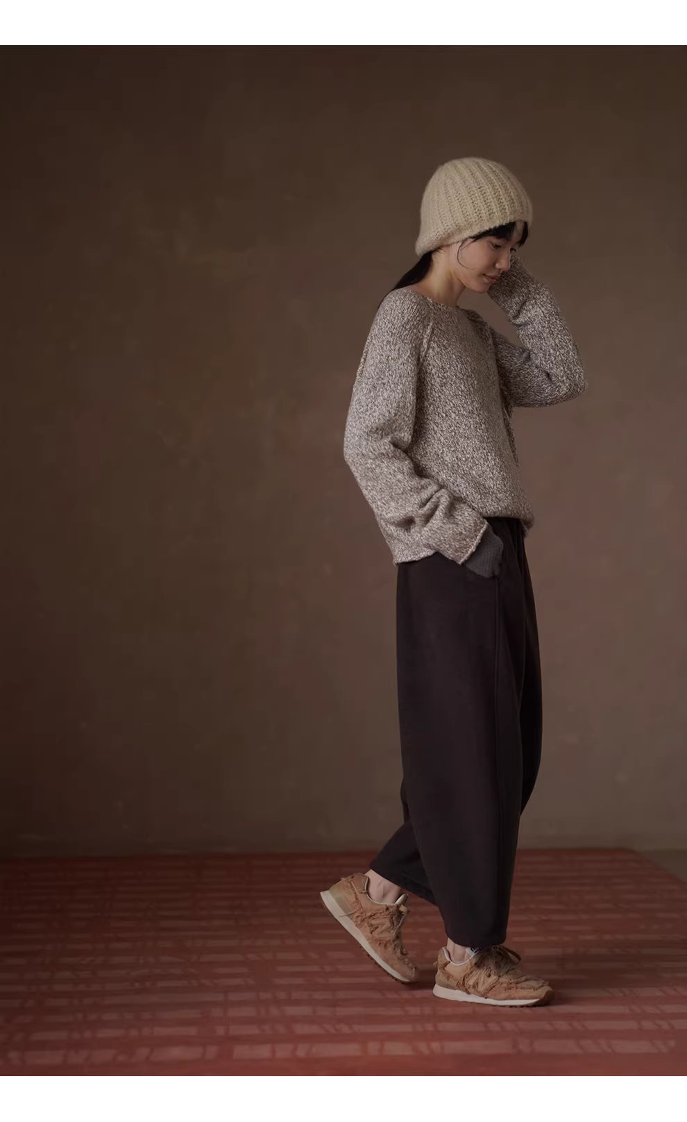 復古香蕉輪廓加厚特舒絨解構斜切分割顯瘦寬鬆毛呢長褲,復古香蕉輪廓加厚特舒絨解構斜切分割顯瘦寬鬆毛呢長褲,HBEW3045,復古香蕉輪廓加厚特舒絨解構斜切分割顯瘦寬鬆毛呢長褲,香蕉褲型,羊毛混紡