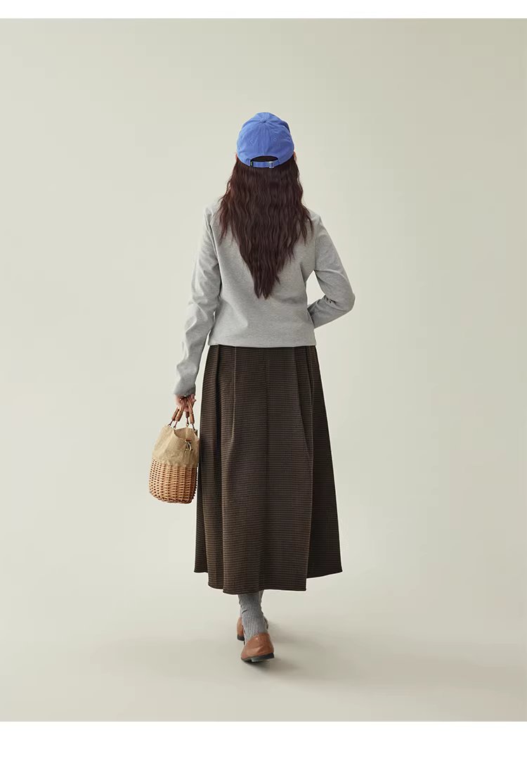 撞色斜領內搭長袖T恤女25冬季新款簡約寬鬆上衣,撞色斜領內搭長袖T恤女25冬季新款簡約寬鬆上衣,HBEW1145,撞色斜領內搭長袖T恤女25冬季新款簡約寬鬆上衣,側排扣,舒適面料