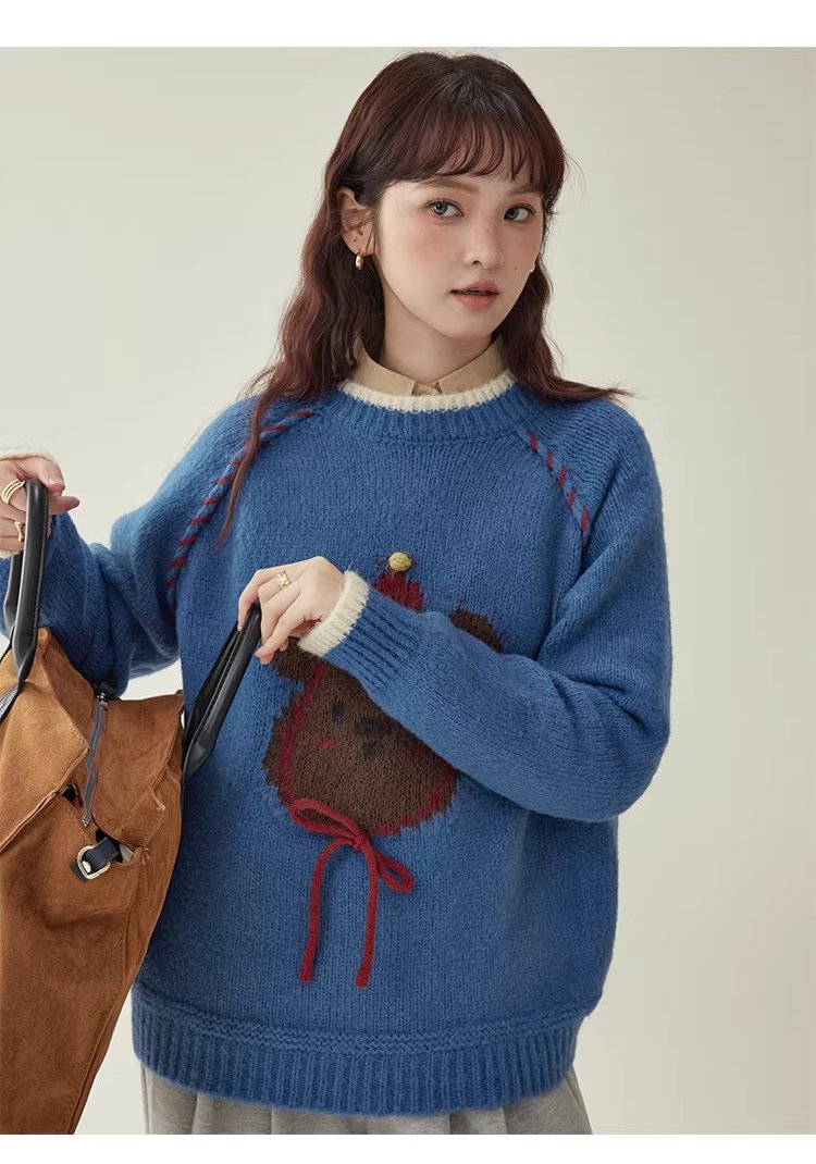 克萊因藍圓領羊毛長袖小熊毛衣女冬新款寬鬆減齡上衣,克萊因藍圓領羊毛長袖小熊毛衣女冬新款寬鬆減齡上衣,HBEW1148,克萊因藍圓領羊毛長袖小熊毛衣女冬新款寬鬆減齡上衣,童趣針織,羊毛混紡