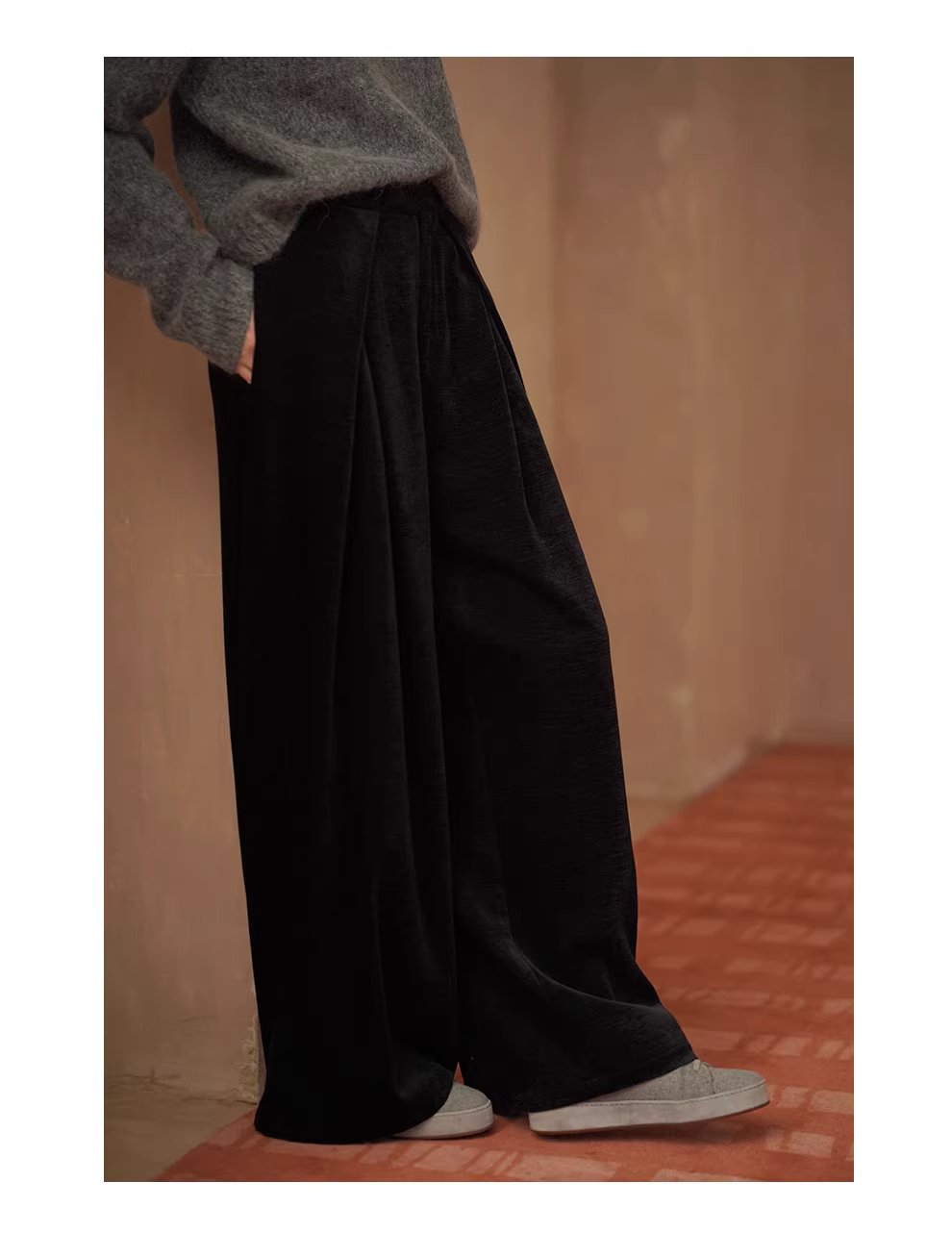 低調暗夜光澤品質絲絨長褲寬鬆顯瘦遮肉高腰通勤闊腿褲,低調暗夜光澤品質絲絨長褲寬鬆顯瘦遮肉高腰通勤闊腿褲,HBEW3053,低調暗夜光澤品質絲絨長褲寬鬆顯瘦遮肉高腰通勤闊腿褲,闊腿寬褲,不挑腿型