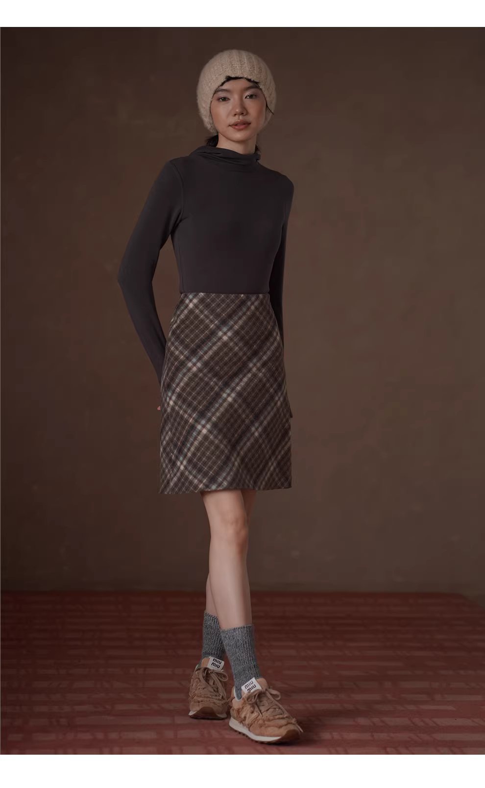 黃金內搭綿羊毛萊賽爾混紡彈性修身正肩高領連帽上衣女,黃金內搭綿羊毛萊賽爾混紡彈性修身正肩高領連帽上衣女,HBEW1201,黃金內搭綿羊毛萊賽爾混紡彈性修身正肩高領連帽上衣女,簡約合身,羊毛混紡