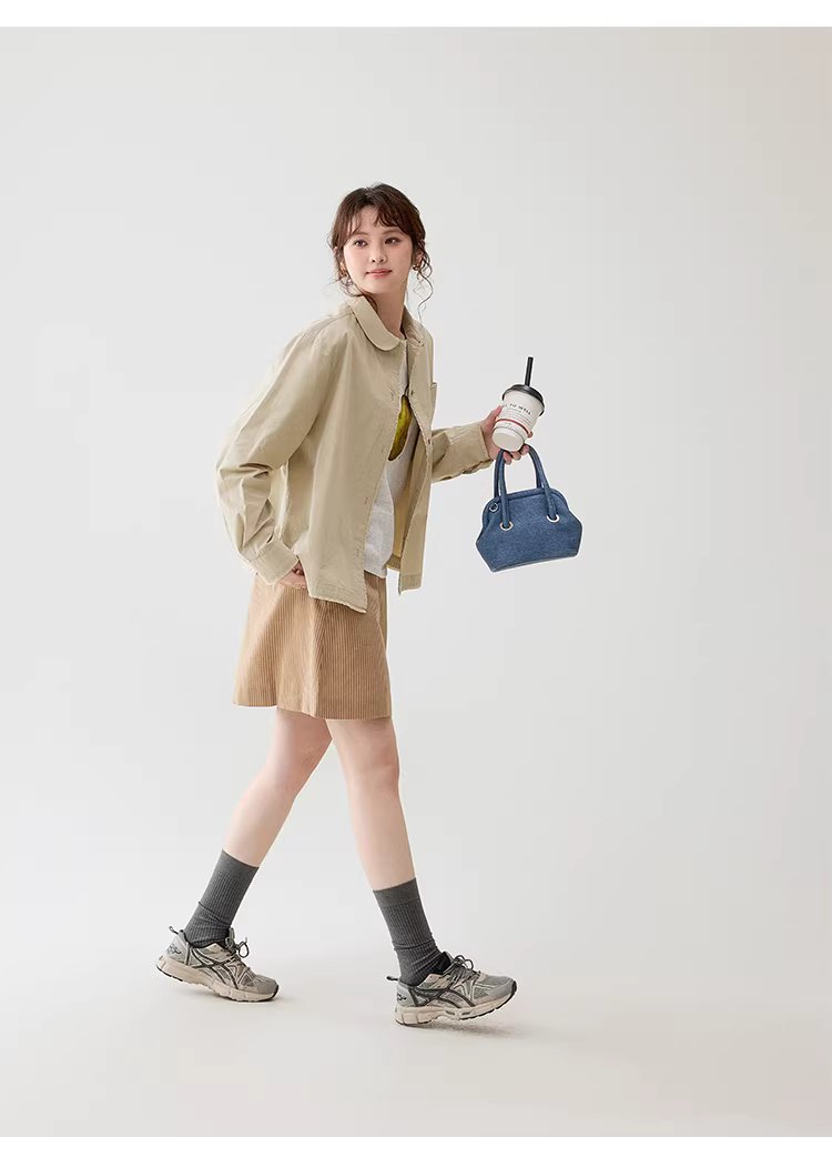 設計感拼接小毛邊襯衫女春季新娃娃領紐扣上衣,設計感拼接小毛邊襯衫女春季新娃娃領紐扣上衣,HBFS1001,設計感拼接小毛邊襯衫女春季新娃娃領紐扣上衣,翻領排扣,棉麻材質