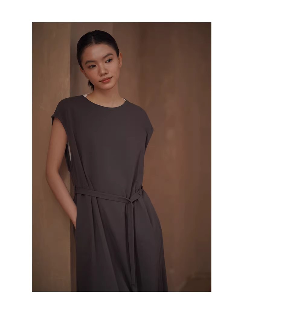 綿柔禪意100棉寬鬆直筒圓領可調式腰帶顯瘦無袖通勤洋裝,綿柔禪意100棉寬鬆直筒圓領可調式腰帶顯瘦無袖通勤洋裝,HBFS7006,綿柔禪意100棉寬鬆直筒圓領可調式腰帶顯瘦無袖通勤洋裝,自然垂墜,簡約大器