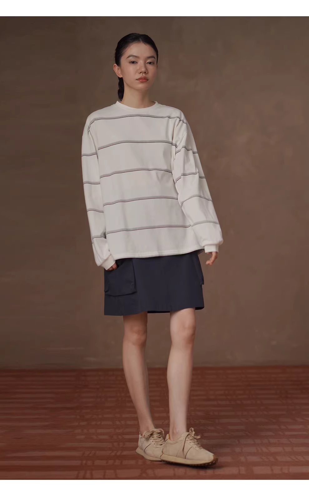 寫生素描鬆弛衛衣慵懶細條紋圓領寬鬆落肩休閒長袖上衣,寫生素描鬆弛衛衣慵懶細條紋圓領寬鬆落肩休閒長袖上衣,HBFS1015,寫生素描鬆弛衛衣慵懶細條紋圓領寬鬆落肩休閒長袖上衣,不易變形,修身實搭