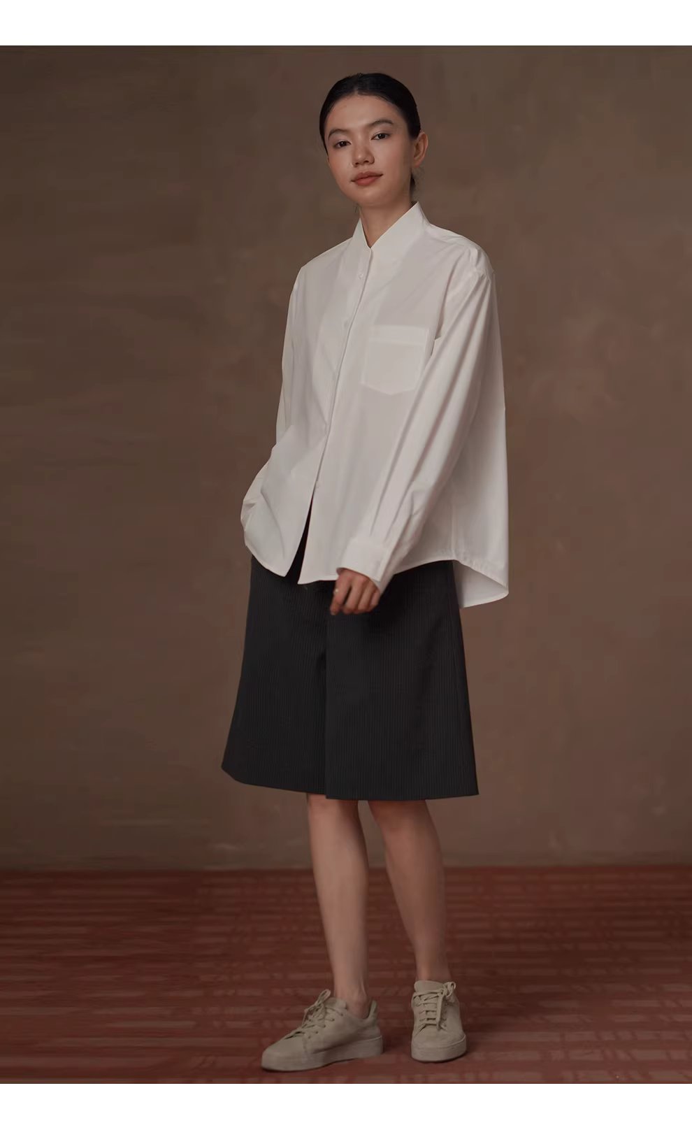 式復古回潮立領寬鬆H型顯瘦挺括好版型長袖疊穿襯衫女,式復古回潮立領寬鬆H型顯瘦挺括好版型長袖疊穿襯衫女,HBFS1037,式復古回潮立領寬鬆H型顯瘦挺括好版型長袖疊穿襯衫女,親膚透氣,版型修飾