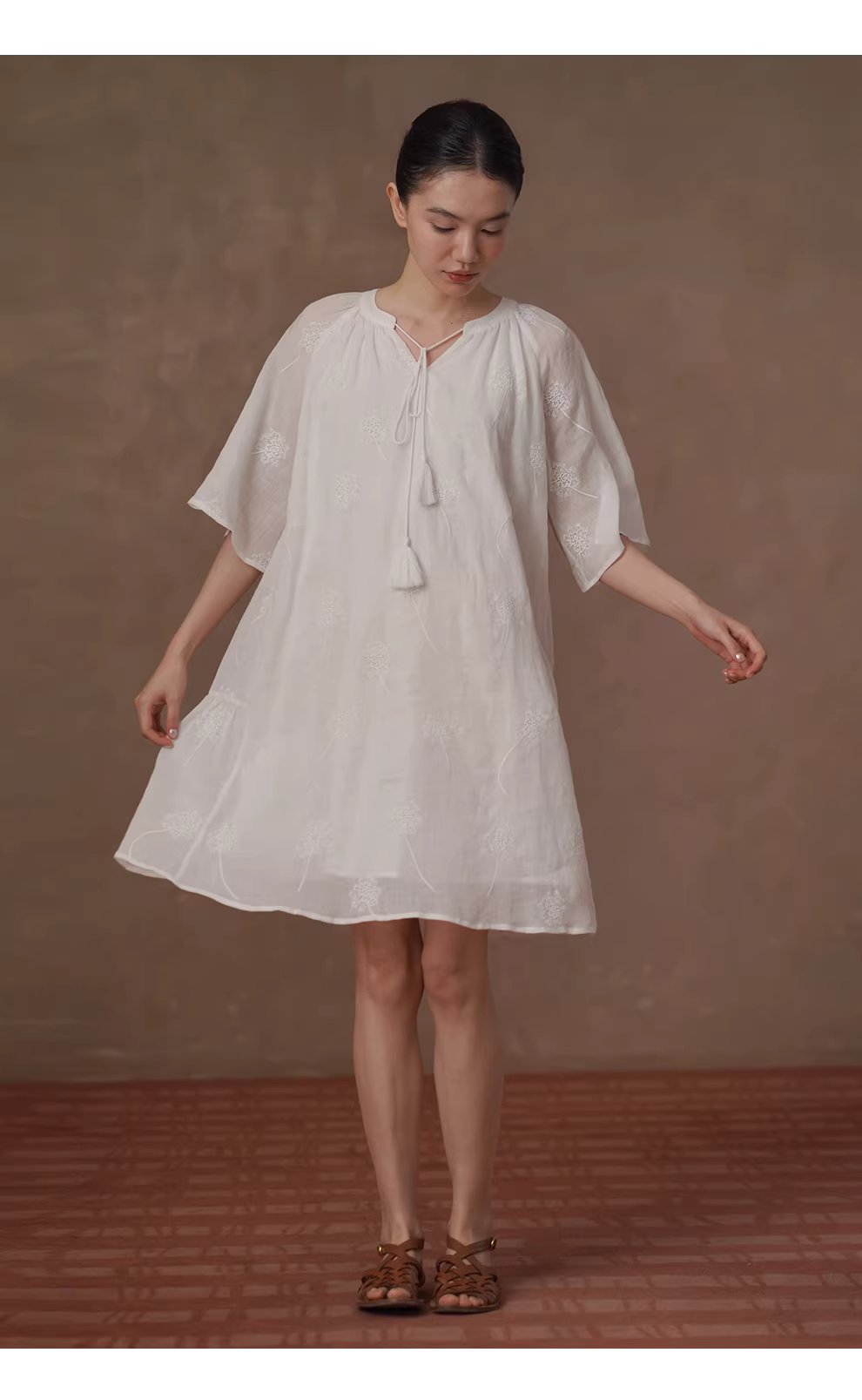 夏日蒲公英訂製全苧麻繡花流蘇繫帶寬鬆度假風洋裝女,夏日蒲公英訂製全苧麻繡花流蘇繫帶寬鬆度假風洋裝女,HBFS7014,夏日蒲公英訂製全苧麻繡花流蘇繫帶寬鬆度假風洋裝女,材質獨特,細膩繡花