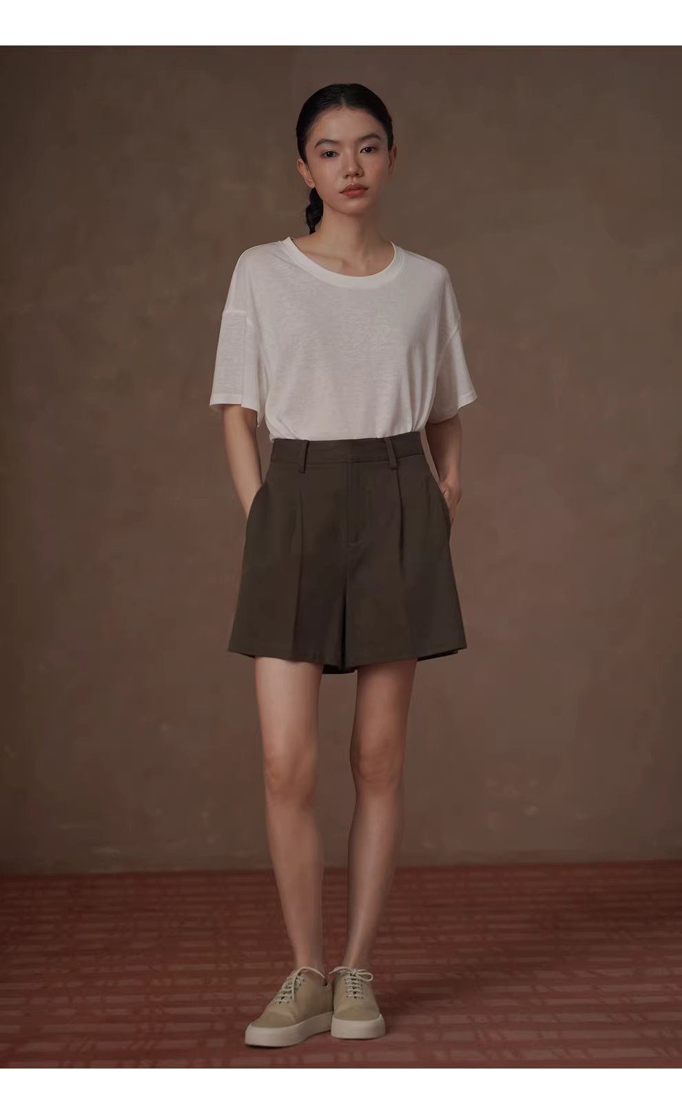 舒適挺括萊賽爾棉混紡高腰顯瘦百搭A字基本款休閒短褲女,舒適挺括萊賽爾棉混紡高腰顯瘦百搭A字基本款休閒短褲女,HBFS3016,舒適挺括萊賽爾棉混紡高腰顯瘦百搭A字基本款休閒短褲女,立體壓褶,腰圍調節