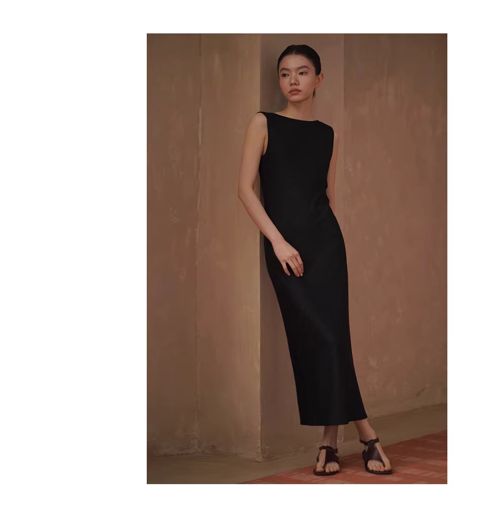 超模氣質洋裝顯瘦斜紋肌理圓領直筒合身無袖小黑裙女,超模氣質洋裝顯瘦斜紋肌理圓領直筒合身無袖小黑裙女,HBFS7026,超模氣質洋裝顯瘦斜紋肌理圓領直筒合身無袖小黑裙女,微彈柔滑,一字領剪裁