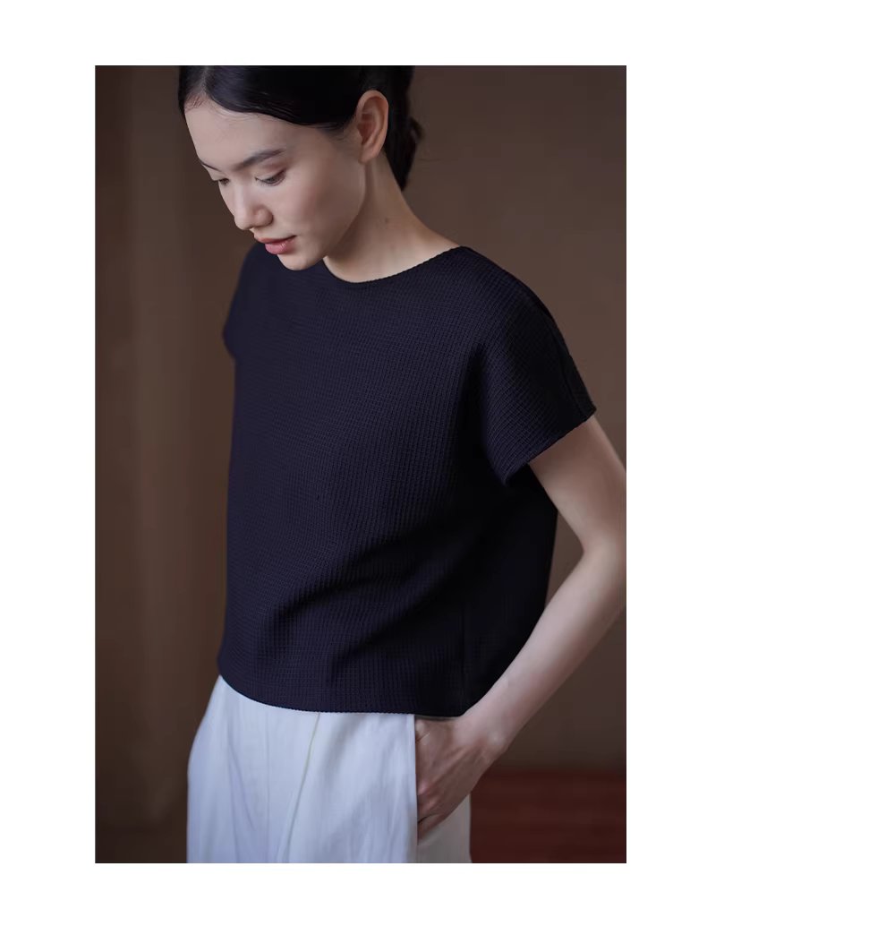 極簡的舒適感華夫格肌理連肩袖設計寬鬆挺括顯瘦通勤T恤,極簡的舒適感華夫格肌理連肩袖設計寬鬆挺括顯瘦通勤T恤,HBFS1069,極簡的舒適感華夫格肌理連肩袖設計寬鬆挺括顯瘦通勤T恤,舒適華夫格,連肩設計