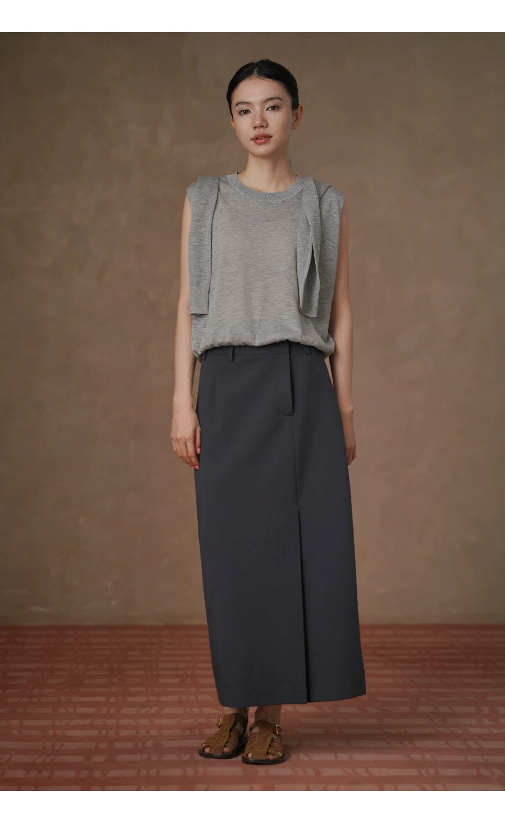 不出錯通勤半身裙俐落簡約品質垂感顯瘦高腰西裝裙女,不出錯通勤半身裙俐落簡約品質垂感顯瘦高腰西裝裙女,HBFS2023,不出錯通勤半身裙俐落簡約品質垂感顯瘦高腰西裝裙女,寬腰不勒,直筒開岔