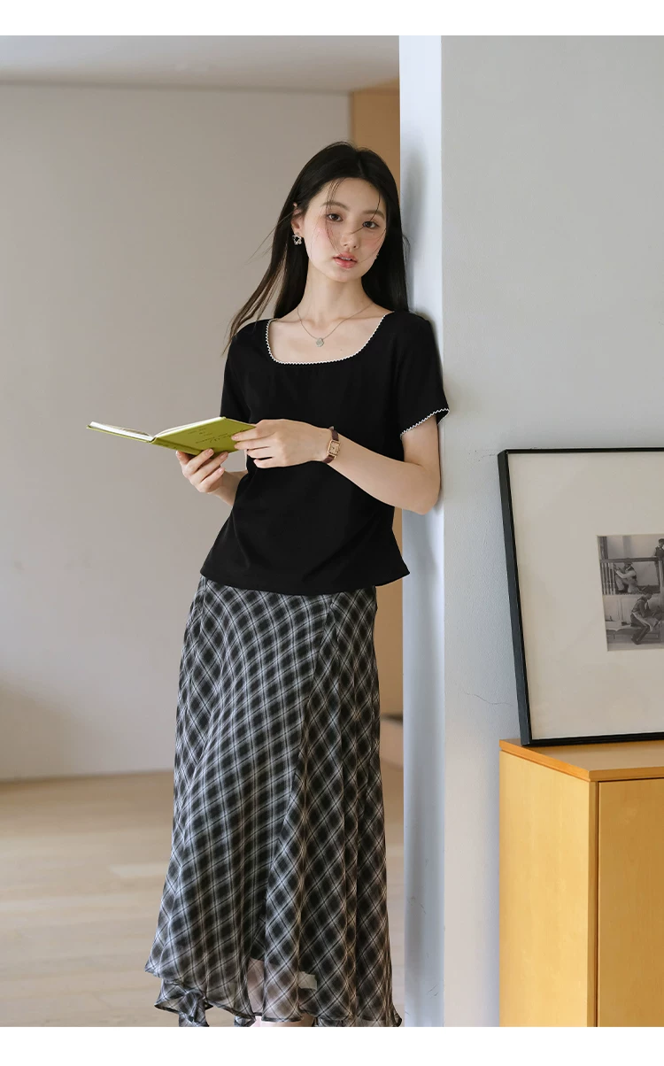 胖mm大尺碼女裝方領正肩短袖T恤女2026新款夏季法式黑色上衣,胖mm大尺碼女裝方領正肩短袖T恤女2026新款夏季法式黑色上衣,HBFS1167,胖mm大尺碼女裝方領正肩短袖T恤女2026新款夏季法式黑色上衣,方領設計,撞色拼接
