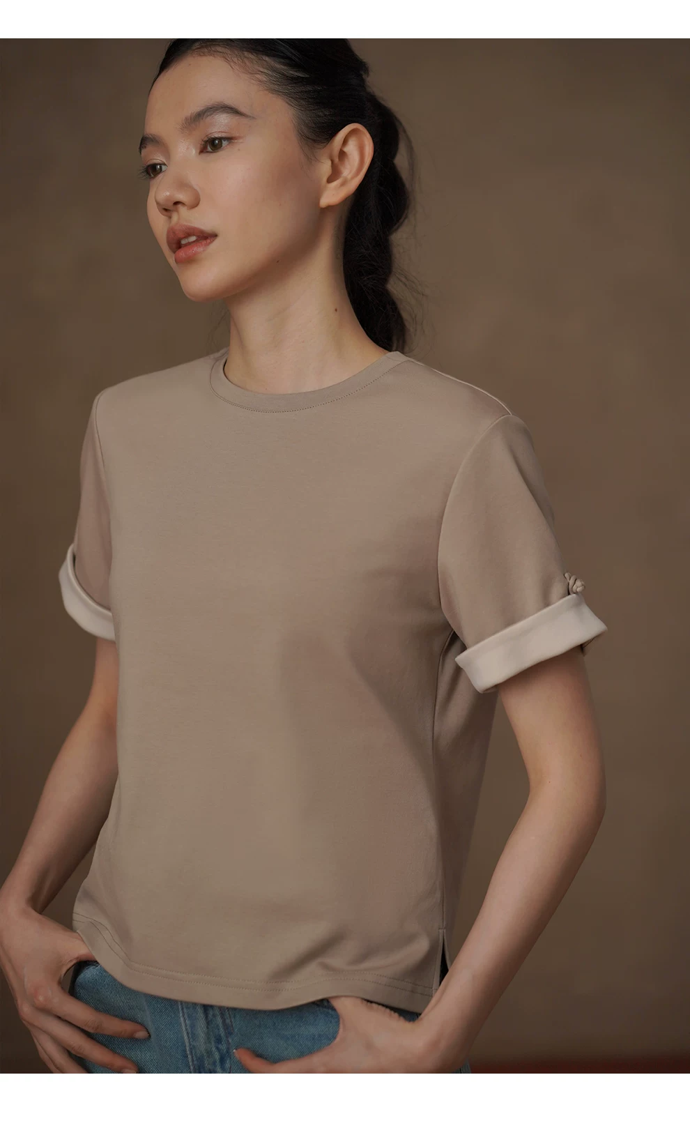 中式盤扣撞色設計感寬鬆顯瘦圓領T恤休閒基礎短袖上衣女,中式盤扣撞色設計感寬鬆顯瘦圓領T恤休閒基礎短袖上衣女,HBFS1242,中式盤扣撞色設計感寬鬆顯瘦圓領T恤休閒基礎短袖上衣女,撞色捲袖,日常百搭