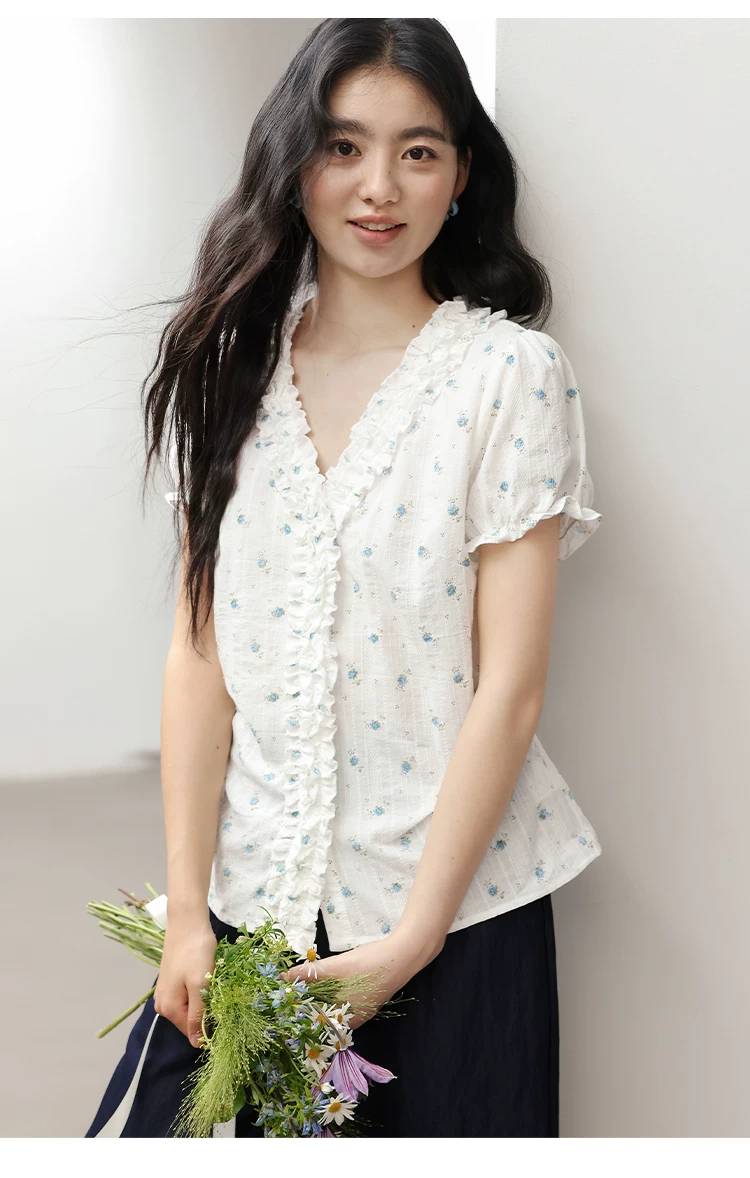 大尺碼法式短袖白襯衫女木耳邊V領上衣女2026夏季碎花襯衣,大尺碼法式短袖白襯衫女木耳邊V領上衣女2026夏季碎花襯衣,HBFS1320,大尺碼法式短袖白襯衫女木耳邊V領上衣女2026夏季碎花襯衣,中大尺碼,荷葉邊領