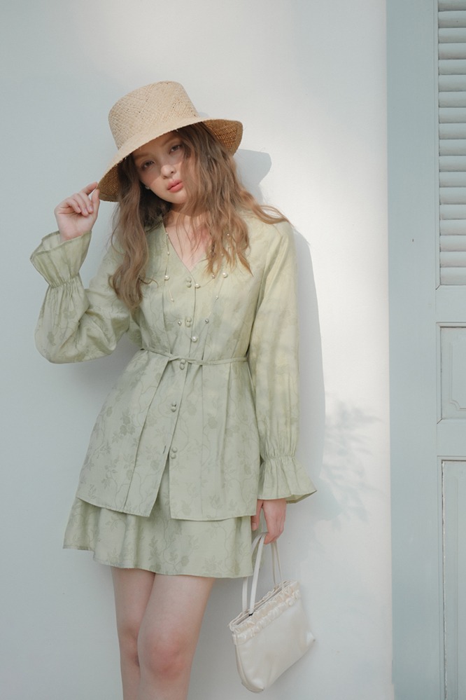 中國風新品春裝綠色長袖襯衫女氣質上衣獨特漂亮小衫裙子套裝