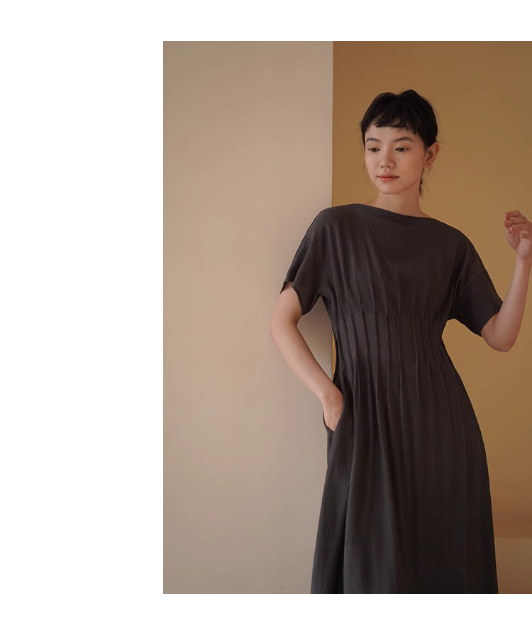 溫潤水墨畫立體打攬收腰工藝顯瘦落肩氣質通勤連身裙女